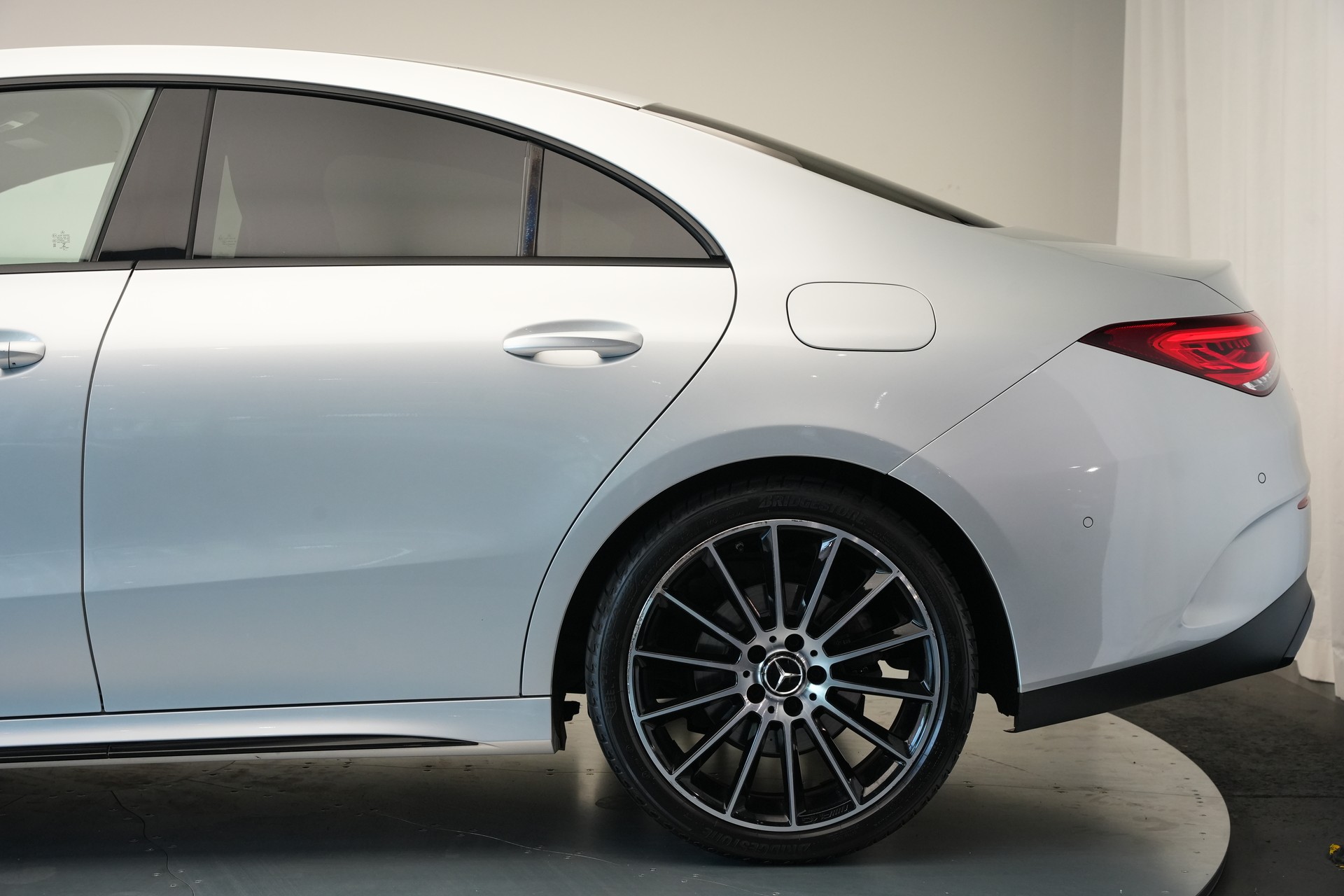 MERCEDES-BENZ CLA 200 AMG Line 7G-DCT-image-37