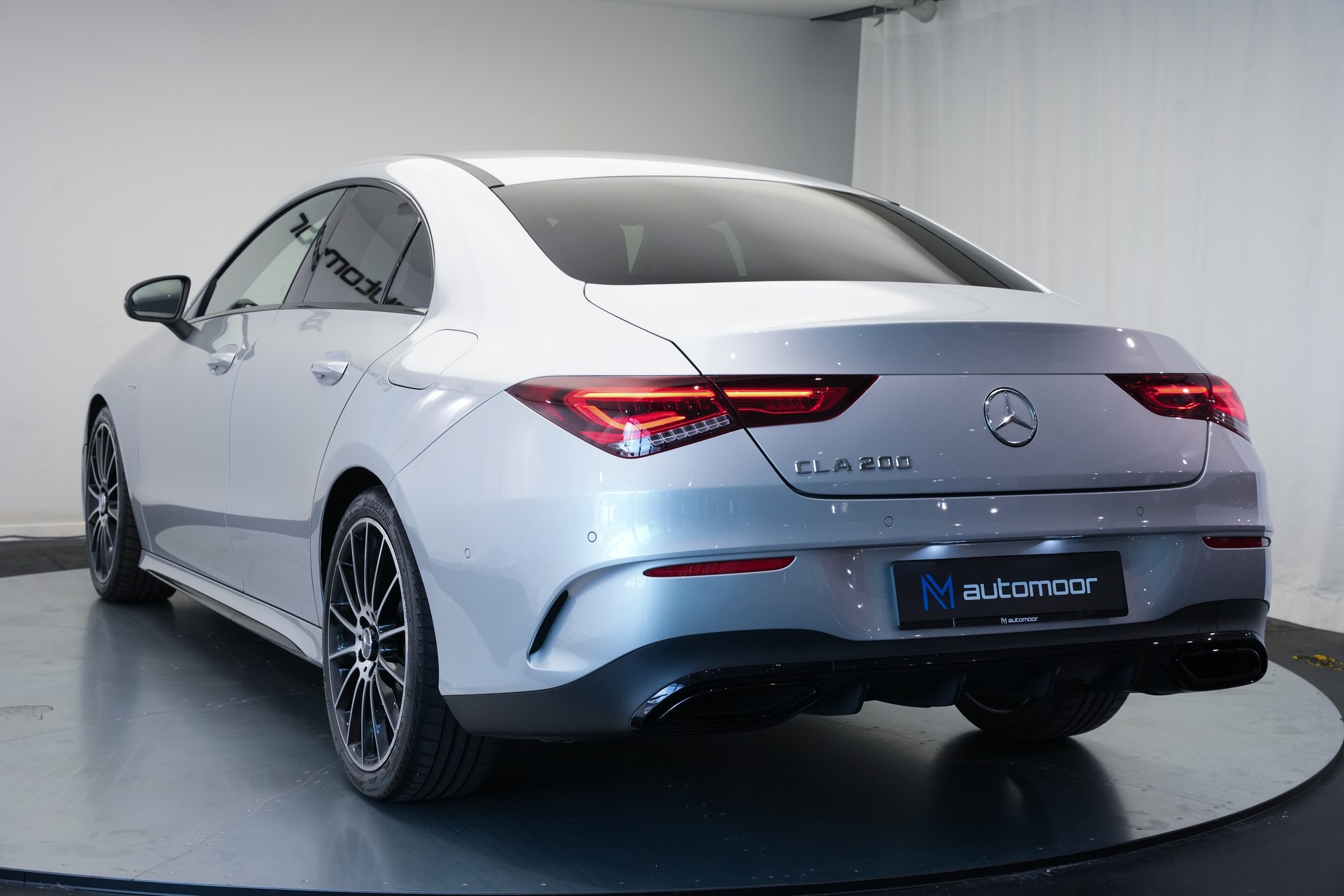 MERCEDES-BENZ CLA 200 AMG Line 7G-DCT-image-37