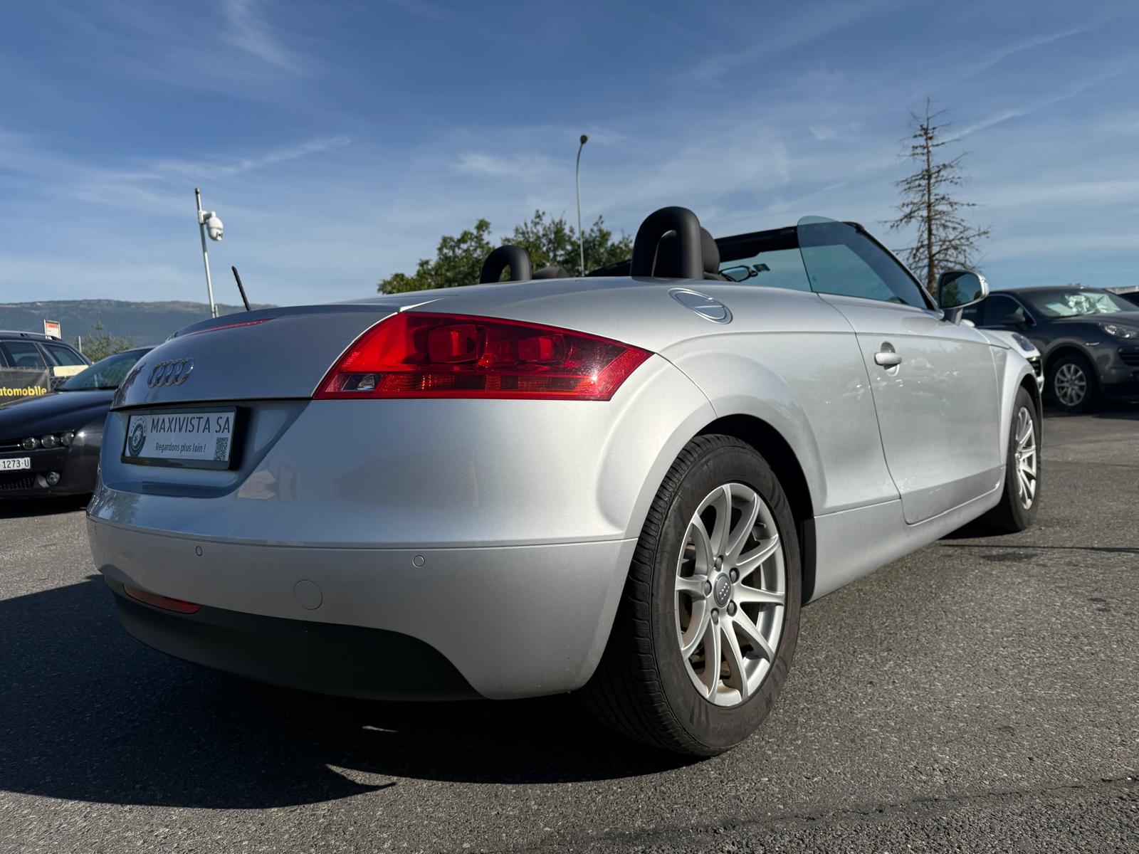 AUDI TT Roadster 1.8 TFSI-showroom-element-3