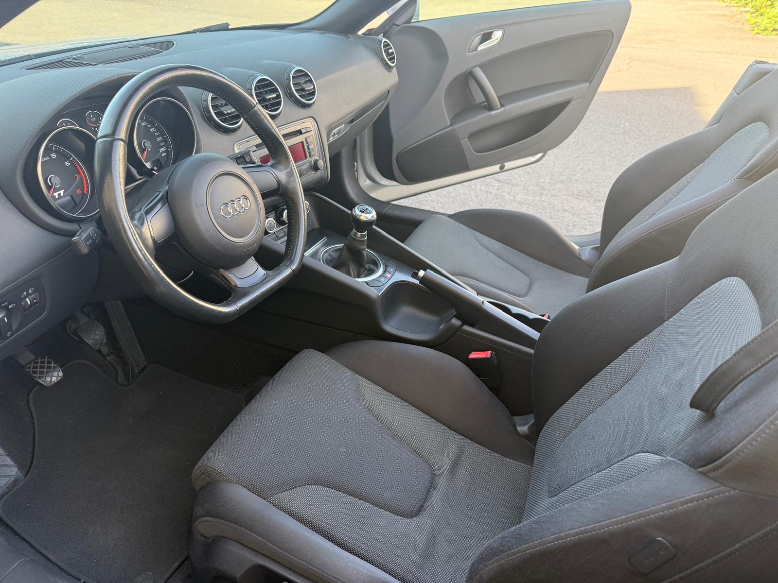 AUDI TT Roadster 1.8 TFSI-image-9