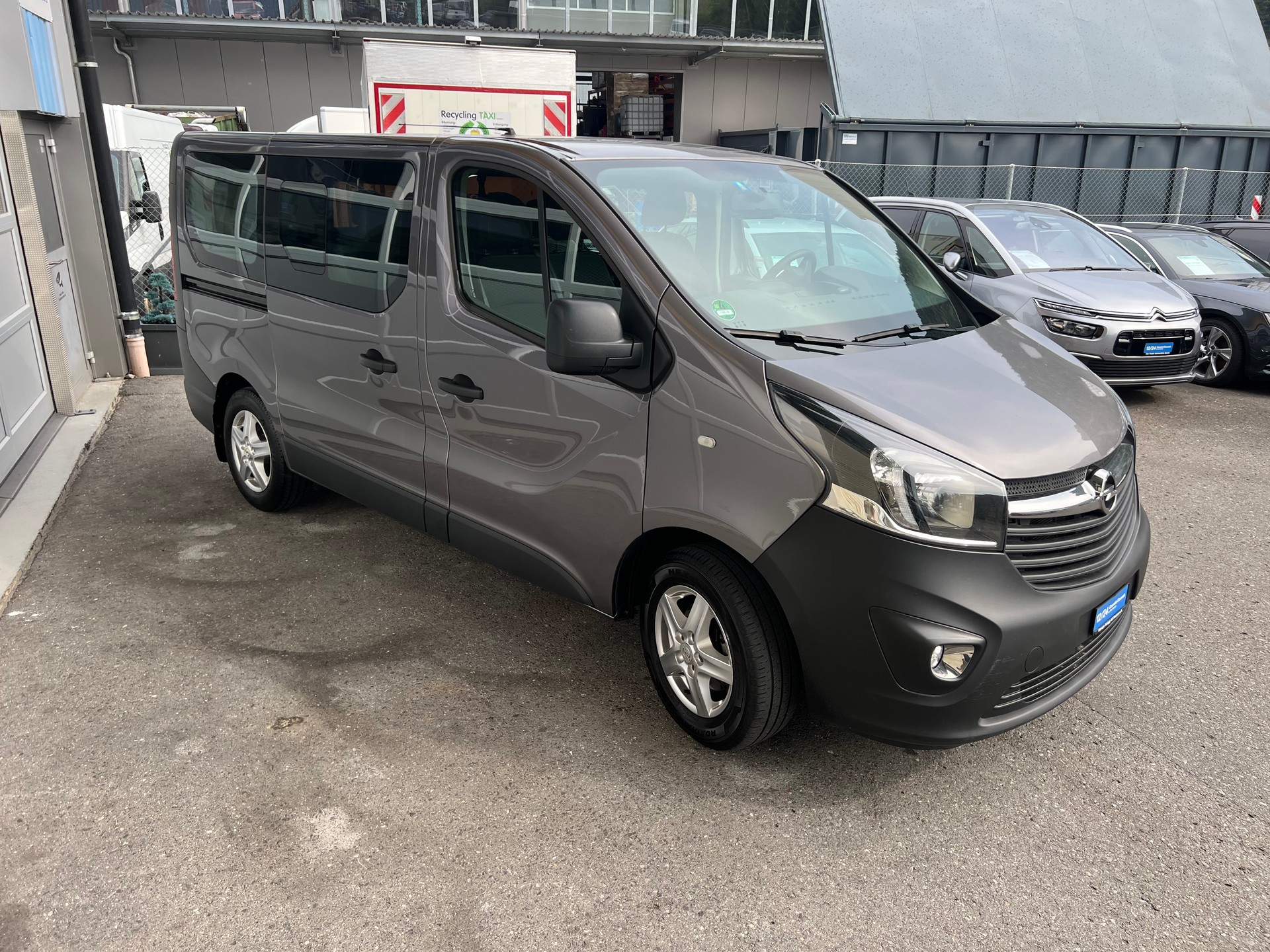 OPEL Vivaro 1.6 CDTI PS 145 9 Sitze *** Klima * Navi * Rückfahrtkamera * Standheizung * ab MFK ***-image-6