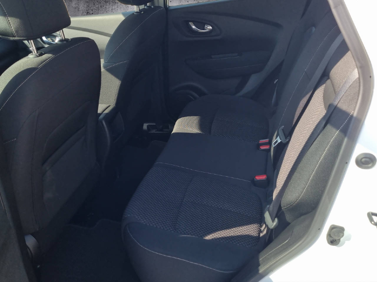 RENAULT Kadjar 1.6 dCi Conquest 4WD-image-7