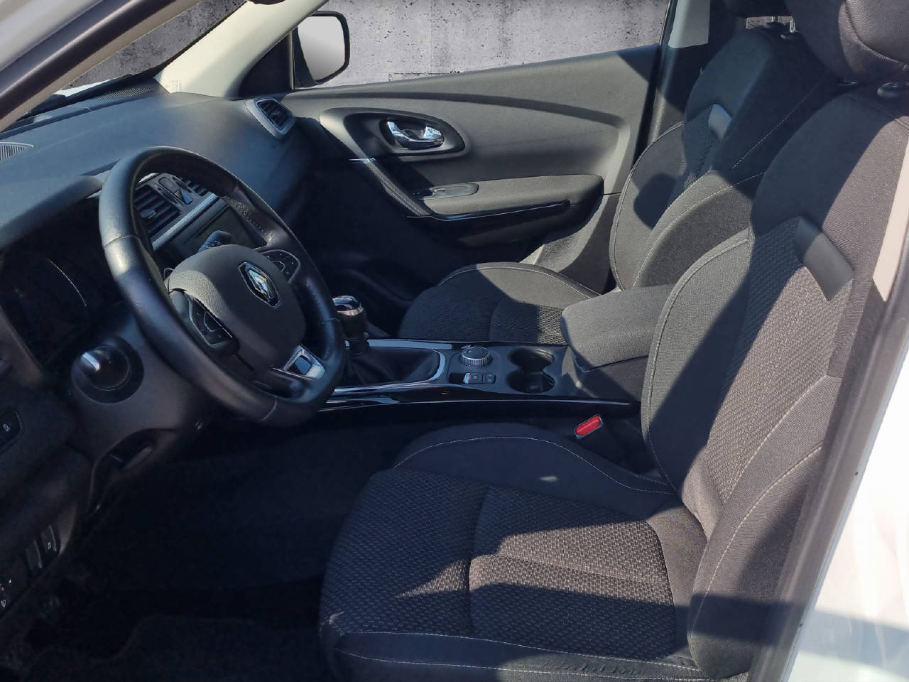 RENAULT Kadjar 1.6 dCi Conquest 4WD-image-4