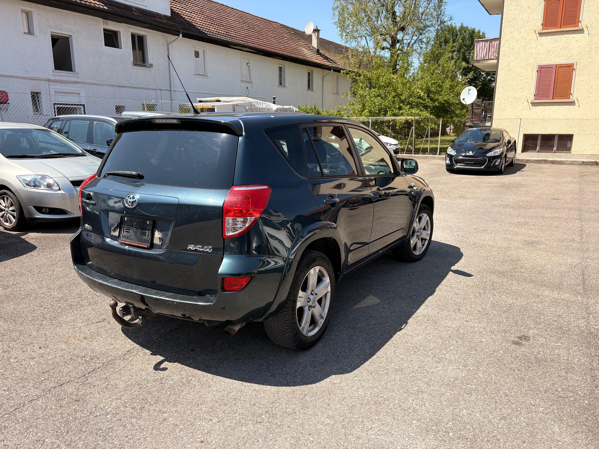 TOYOTA RAV-4 2.0 16V Linea Luna-image-3