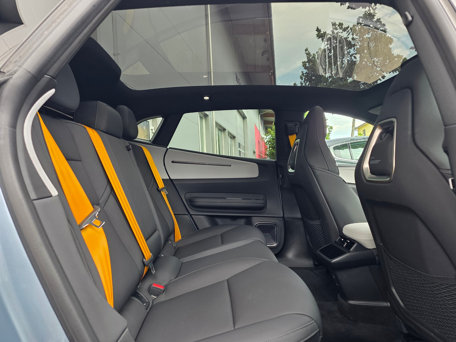 POLESTAR Polestar 4 Long Range Dual 100kWh ** GRATIS SERIVCE 5 JAHRE -PILOT PAKET -PAKET PLUS -PANORMA -GARANTIE BIS 03.2033 **-image-10