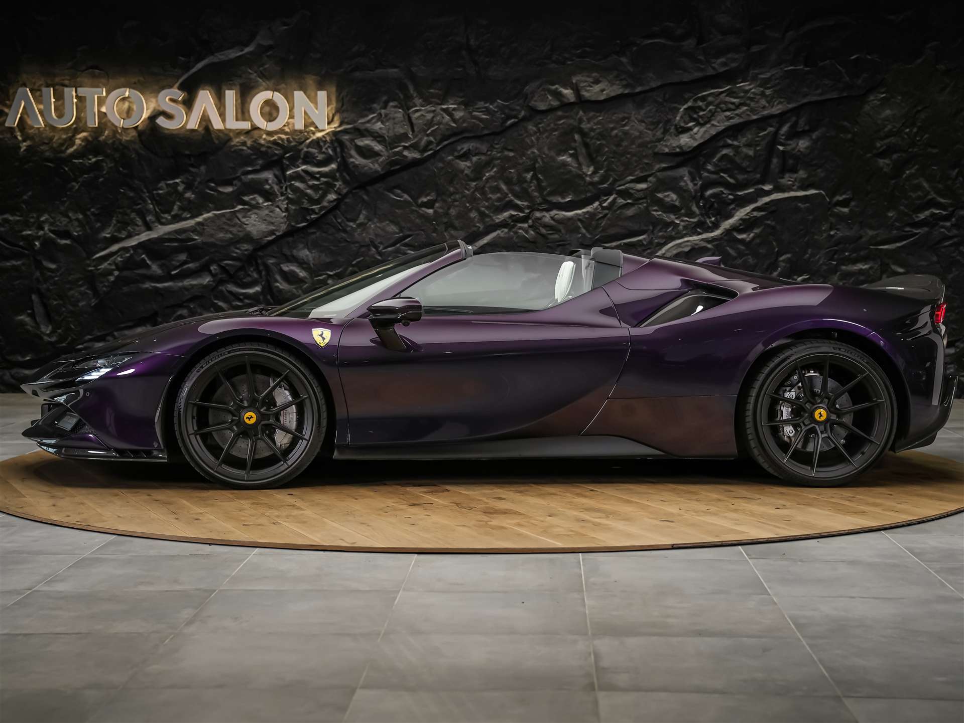 FERRARI SF90 Spider *Assetto Fiorano* Viola Hong Kong*Full Spec*Novitec*-showroom-element-2