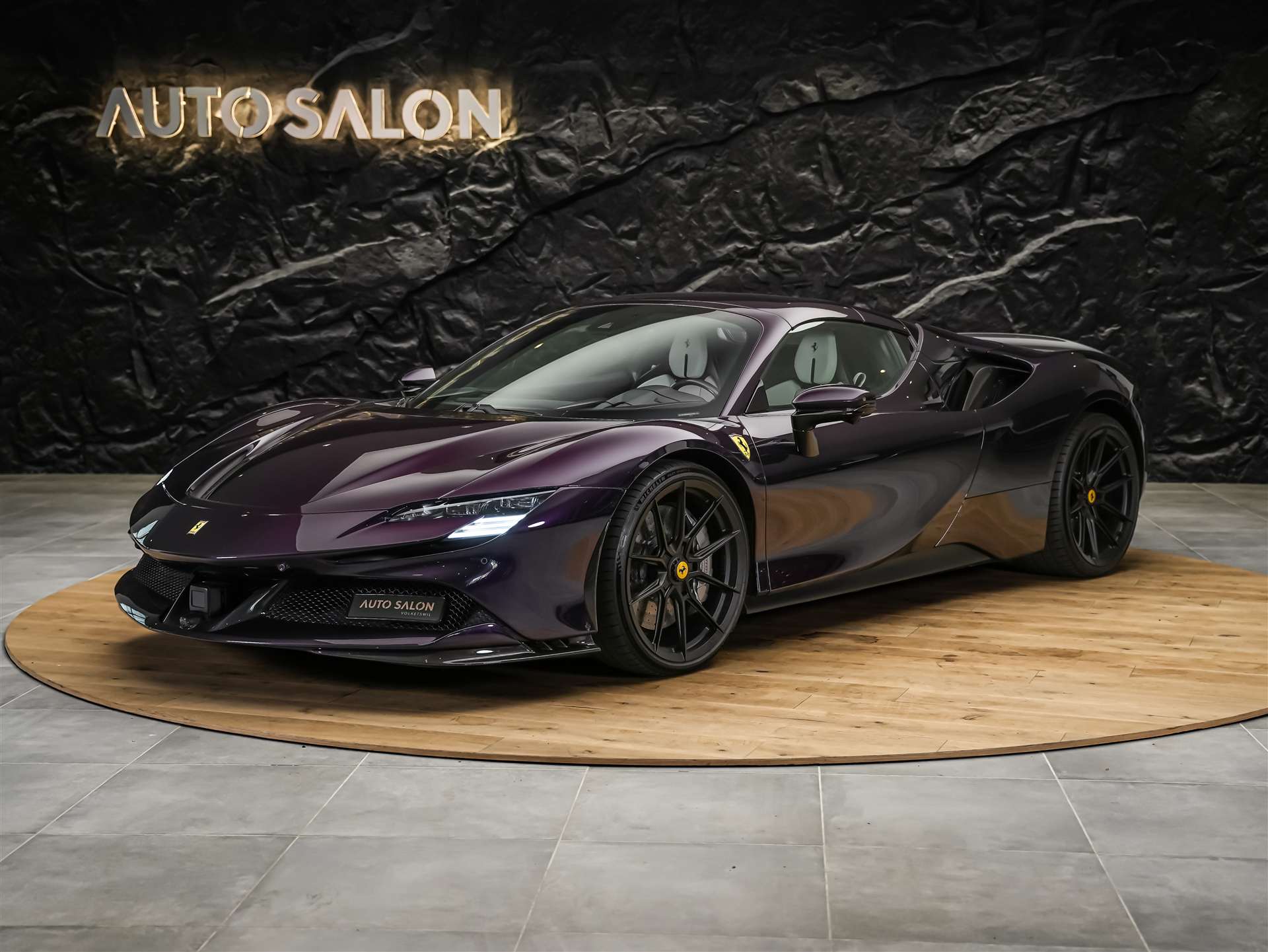 FERRARI SF90 Spider *Assetto Fiorano* Viola Hong Kong*Full Spec*Novitec*-showroom-element-1