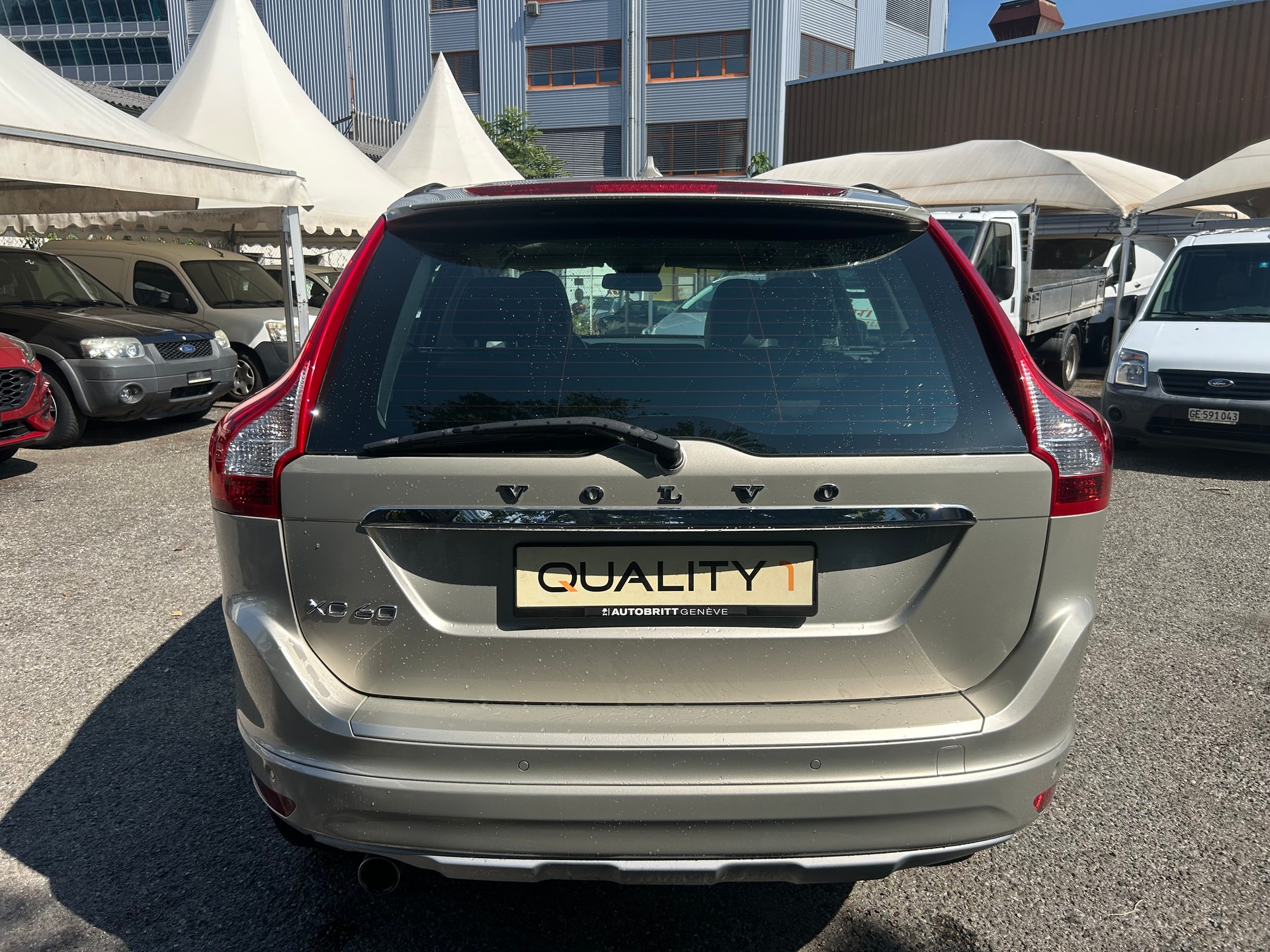 VOLVO XC60 D3 Momentum Geartronic-image-6