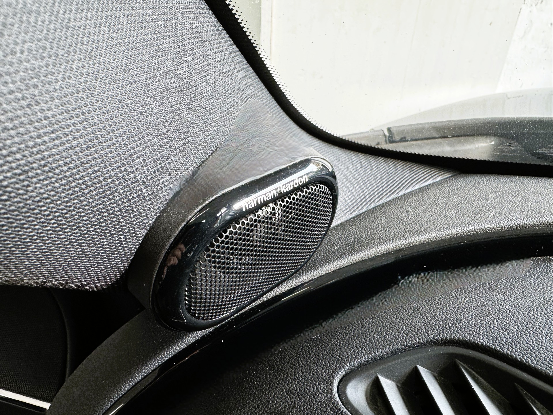 MINI Clubman Cooper John Cooper Works ALL4 Steptronic-image-12