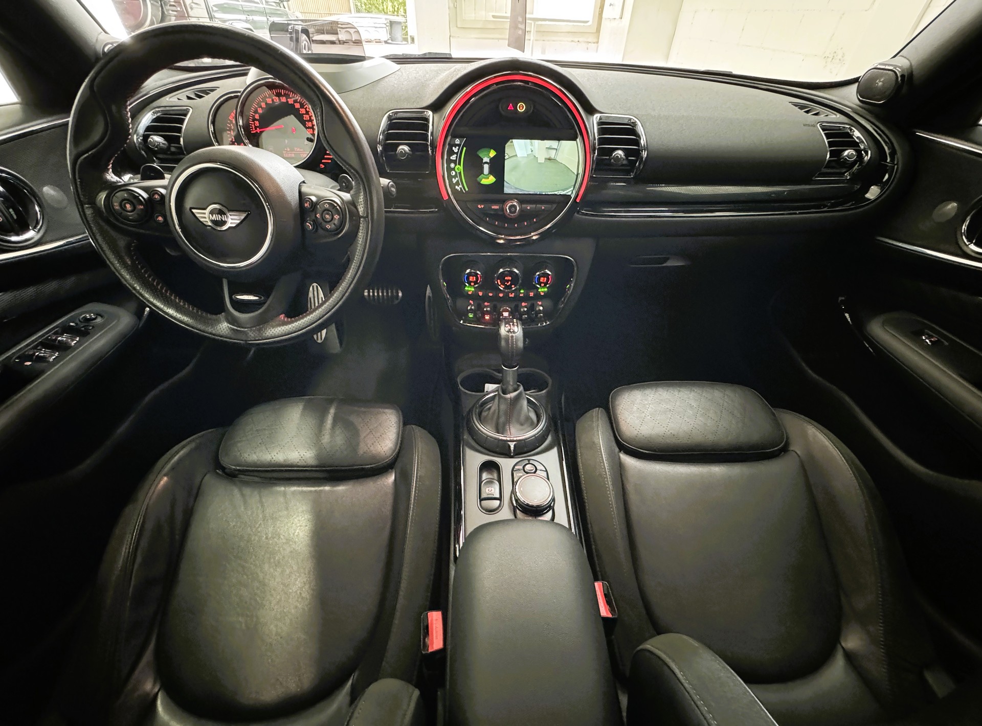 MINI Clubman Cooper John Cooper Works ALL4 Steptronic-image-8