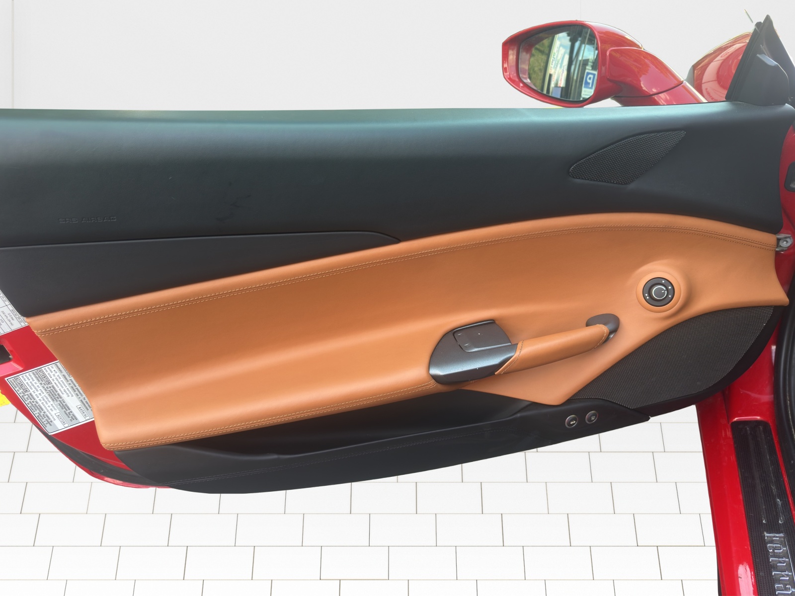 FERRARI 488 Spider 3.9 V8-image-15