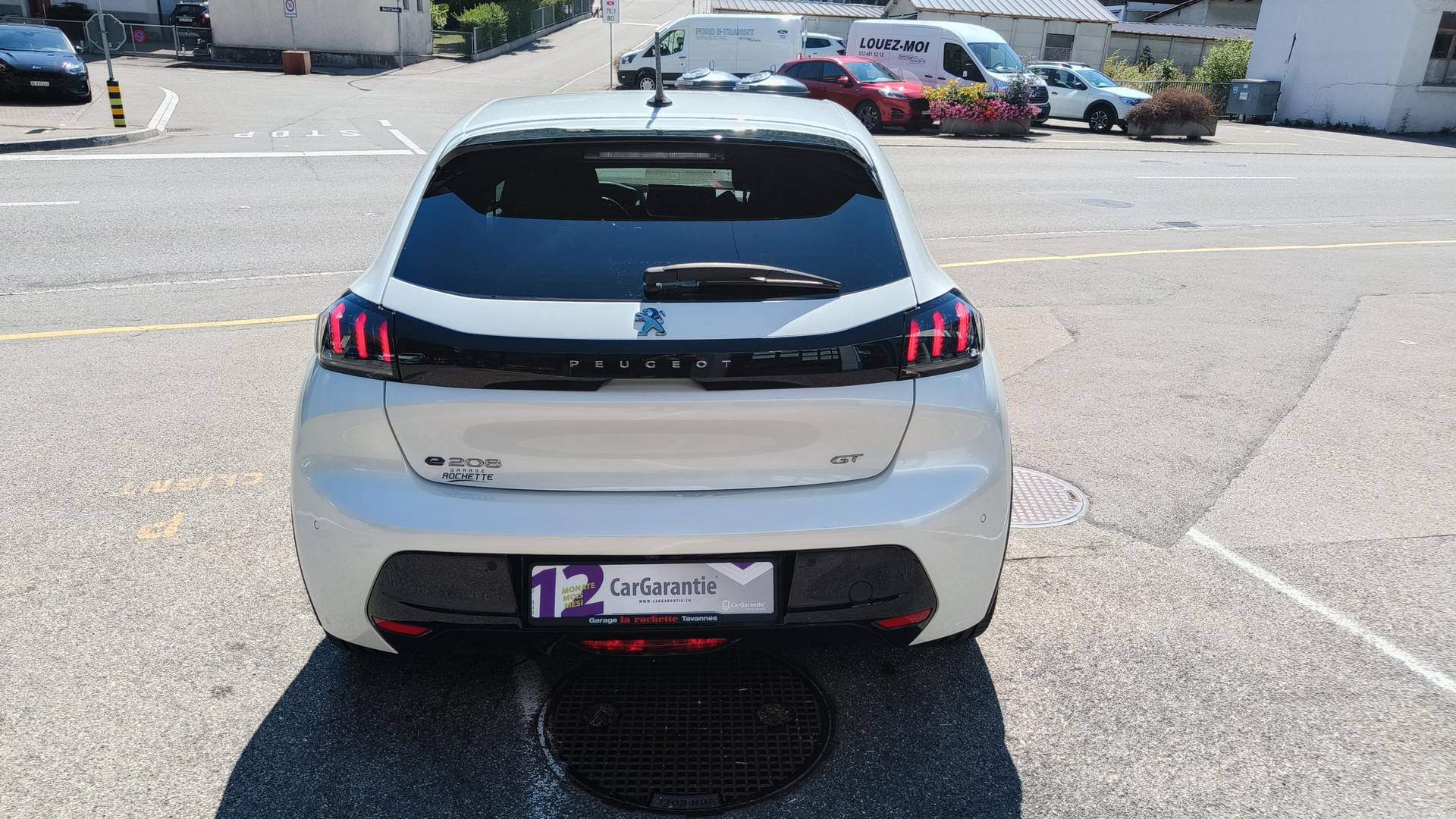 PEUGEOT 208 Elektrik GT Pack-image-4