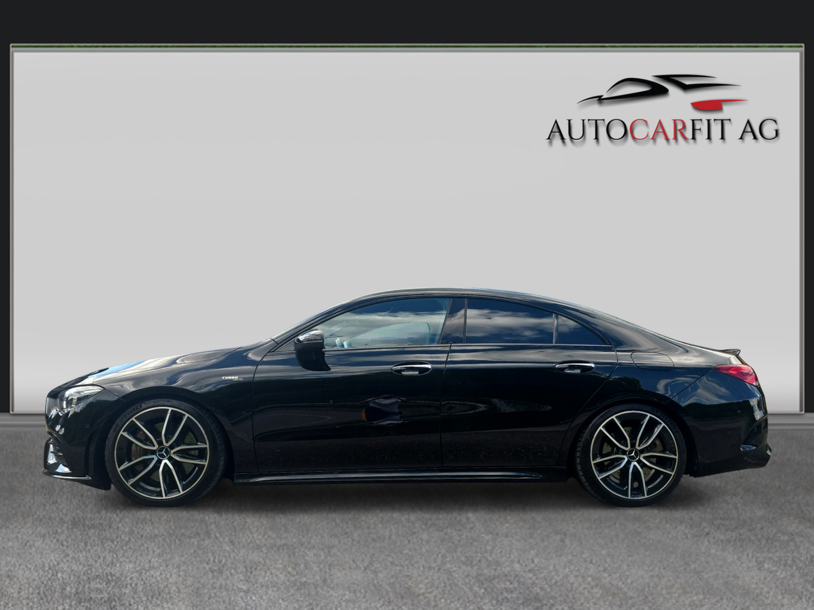 MERCEDES-BENZ CLA 35 AMG 4Matic 7G-DCT-showroom-element-3