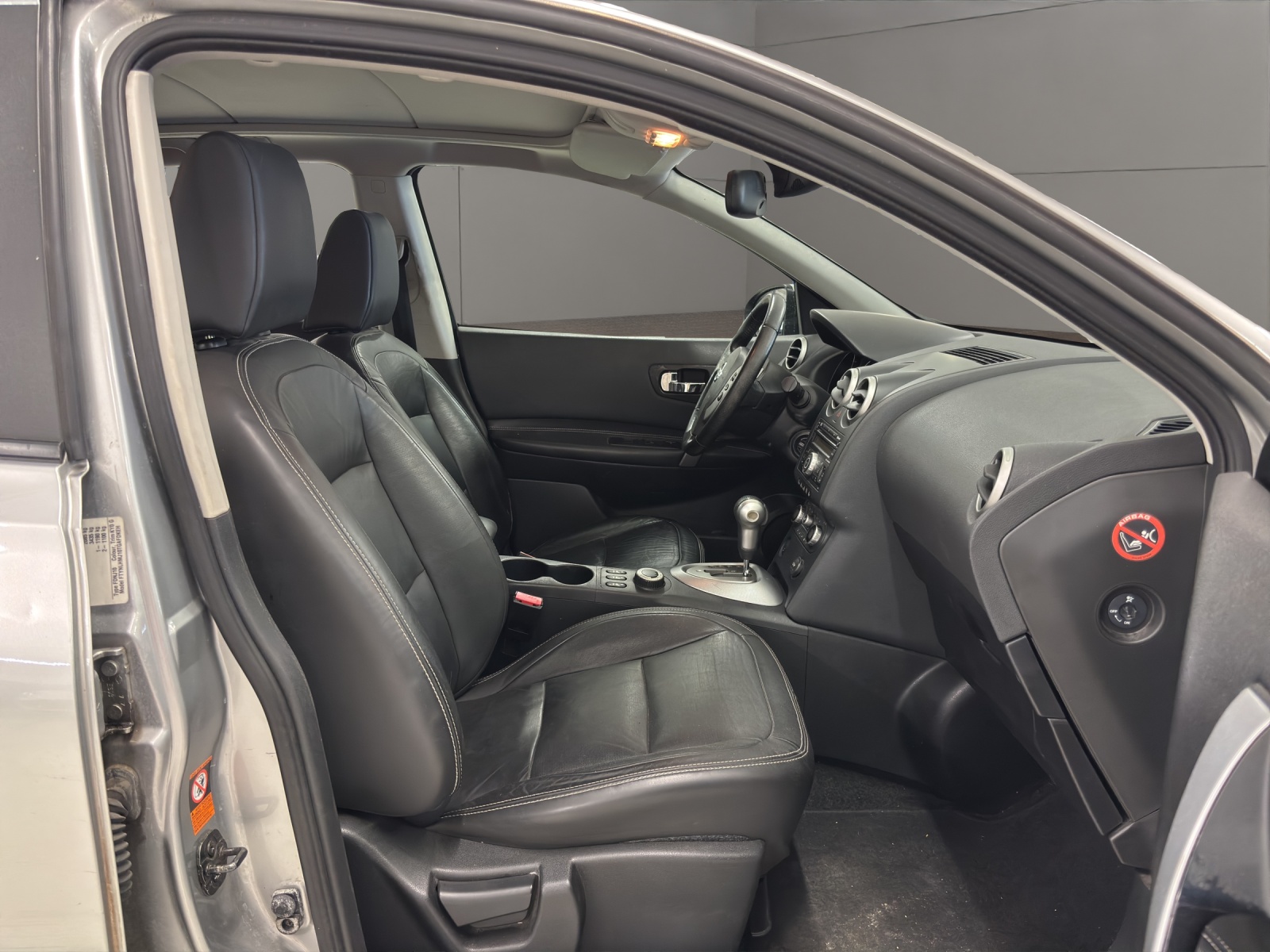 NISSAN Qashqai 2.0 dCi 4WD tekna Automatic-image-17
