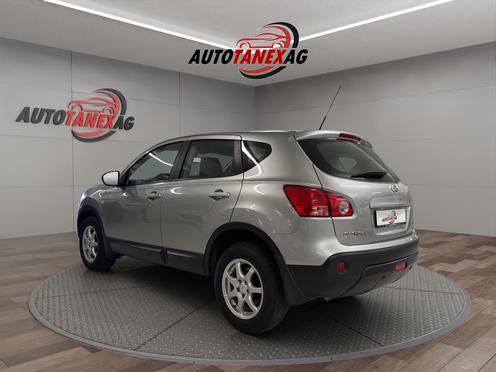 NISSAN Qashqai 2.0 dCi 4WD tekna Automatic-showroom-element-2