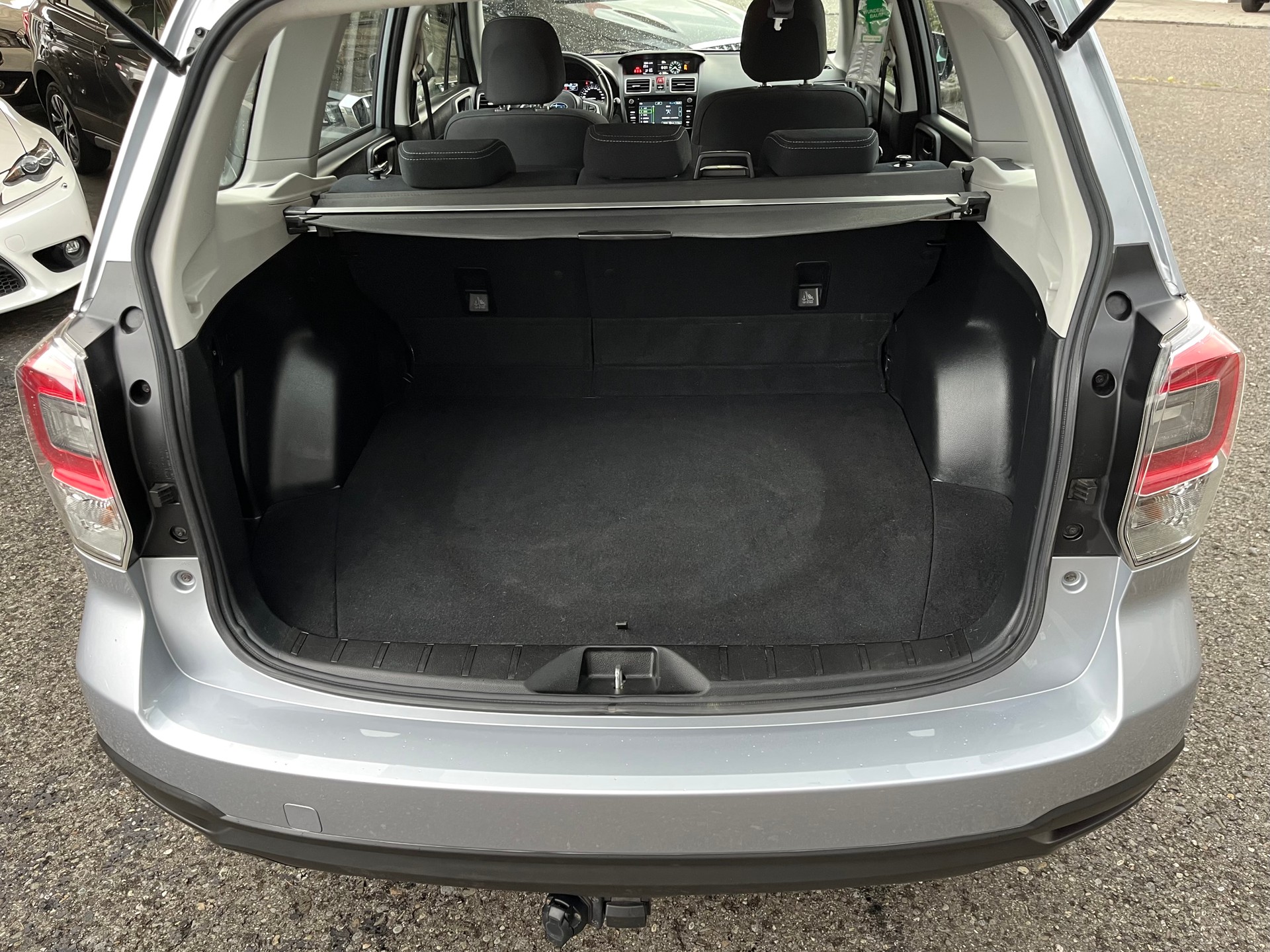 SUBARU Forester 2.0i Swiss Lineartronic-image-6