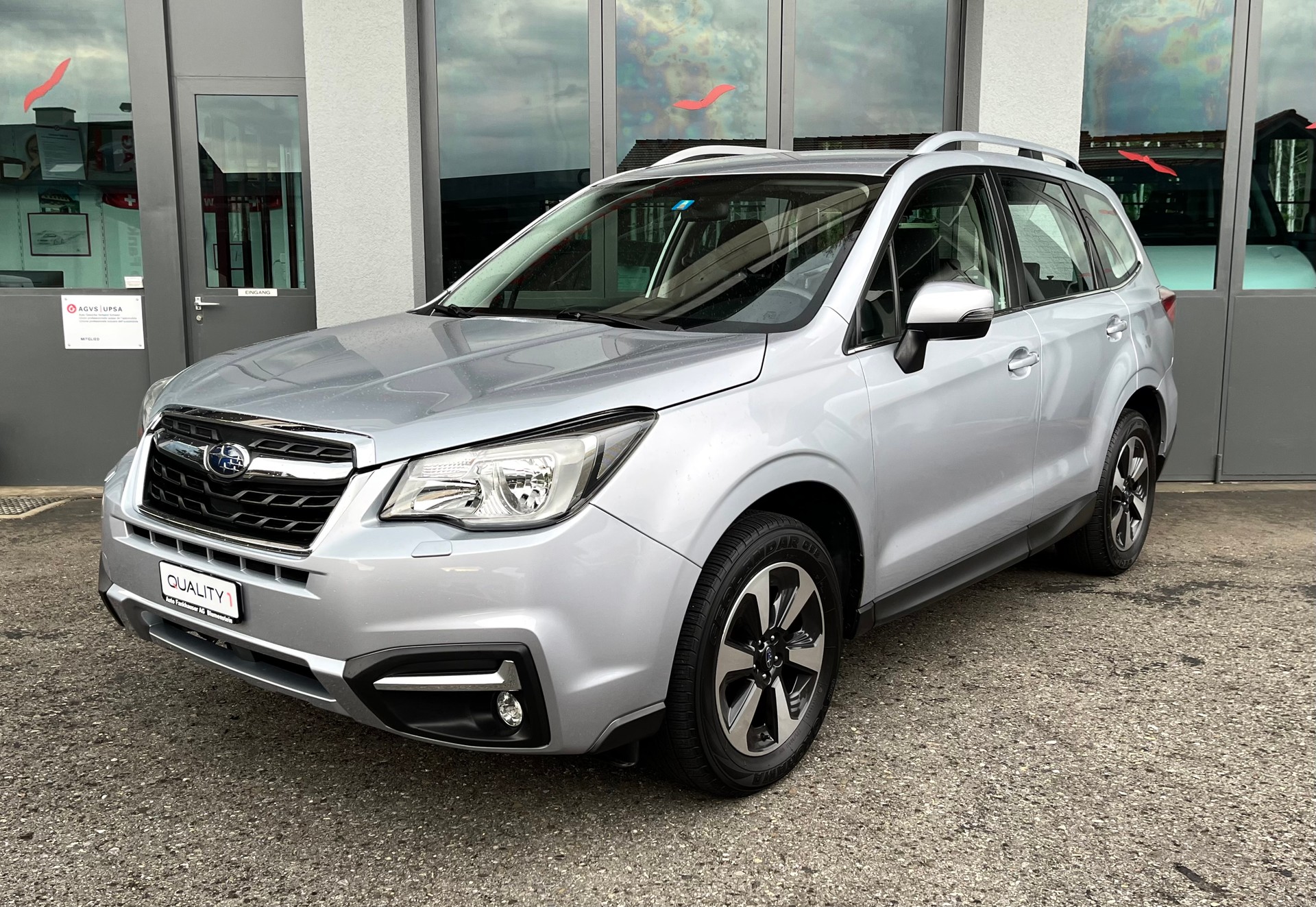 SUBARU Forester 2.0i Swiss Lineartronic-image-2