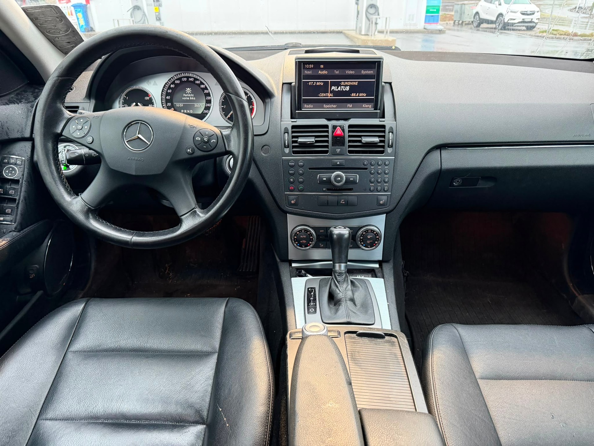 MERCEDES-BENZ C 350 CDI (320 CDI) Avantgarde 4Matic 7G-Tronic-image-8