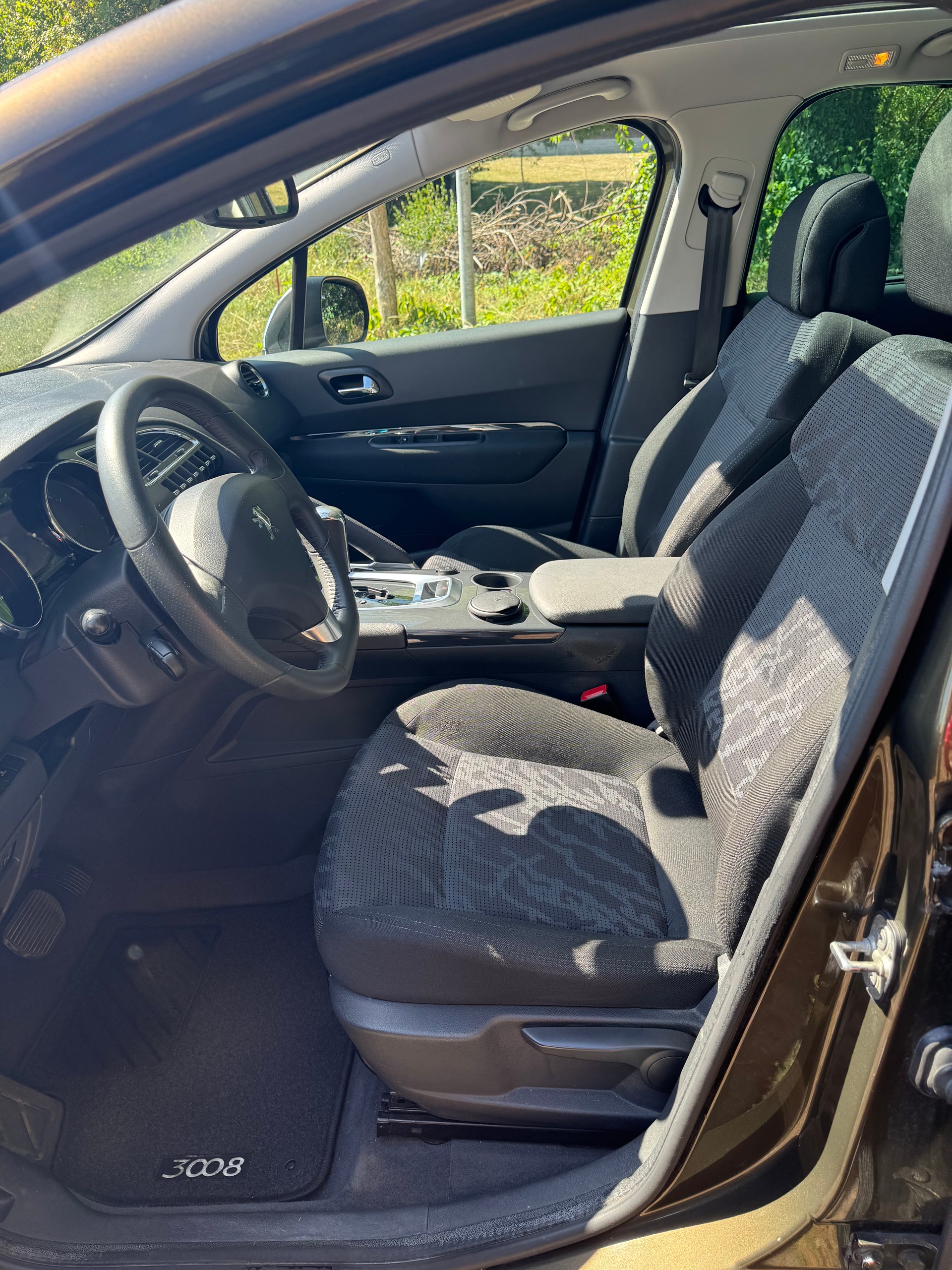PEUGEOT 3008 1.6 16V T Platinum Tiptronic-image-6