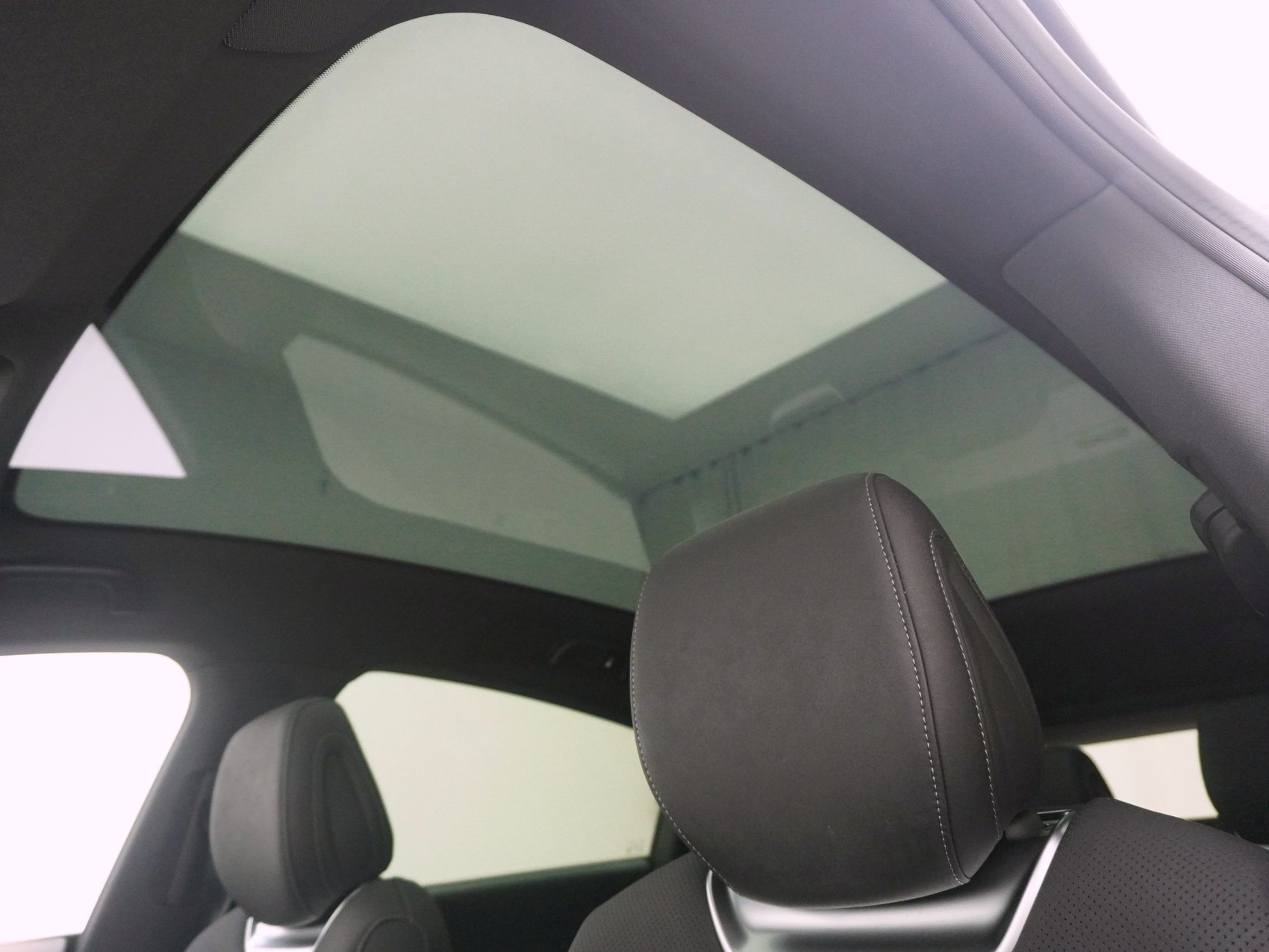 XPENG G9 Performance AWD-image-27