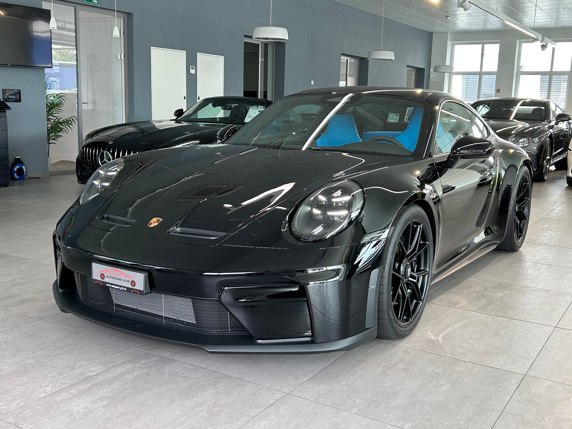 PORSCHE 911 GT3 Touring