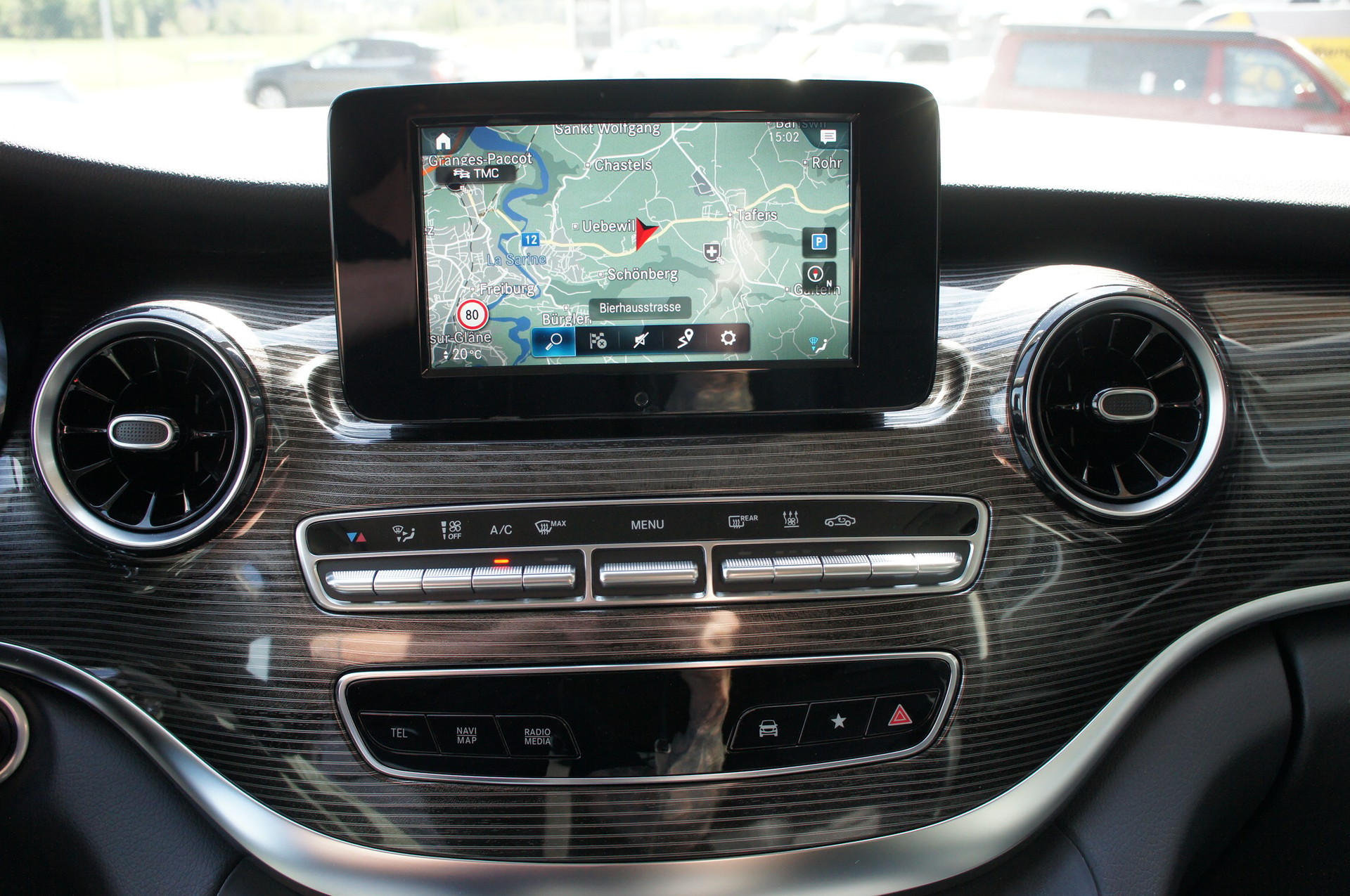 MERCEDES-BENZ V 300 d kompakt 4Matic 9G-Tronic kurz-image-19