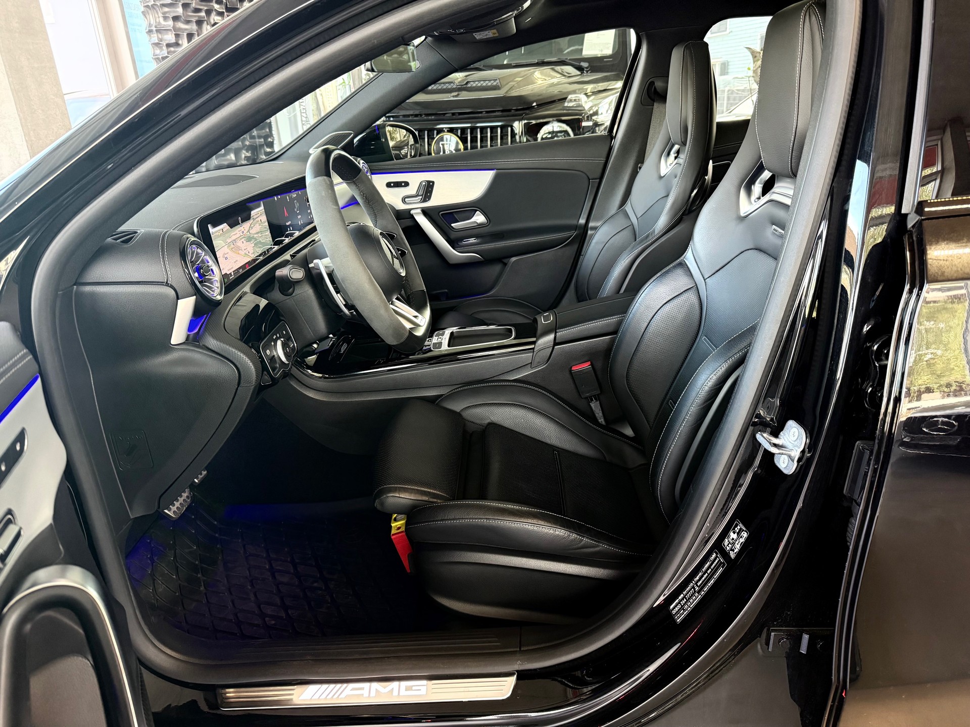 MERCEDES-BENZ A AMG 45 S 4Matic+ 8G-DCT-image-12