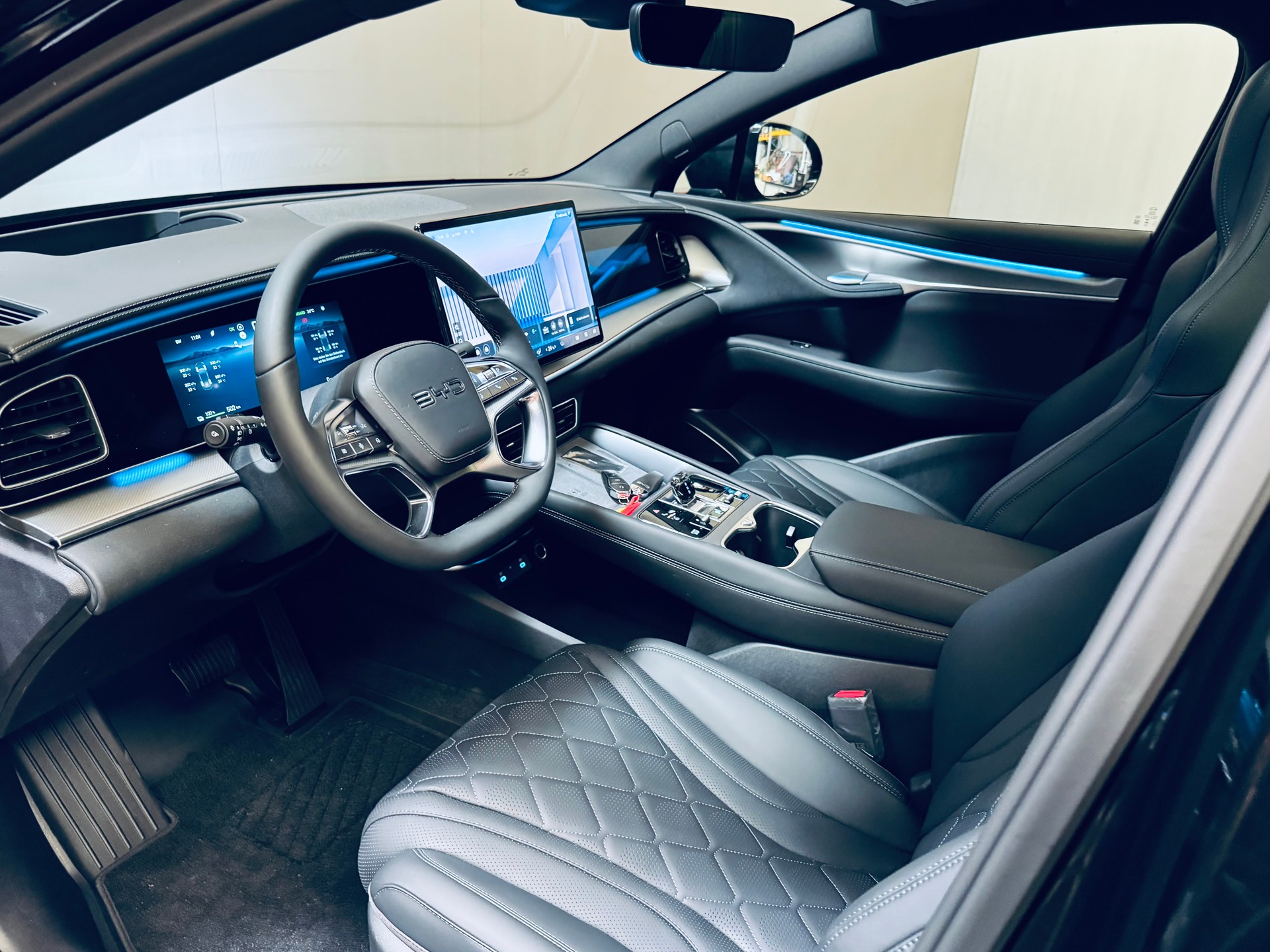 BYD Sealion 7 91,3 kWh Excellence AWD AHK-image-12