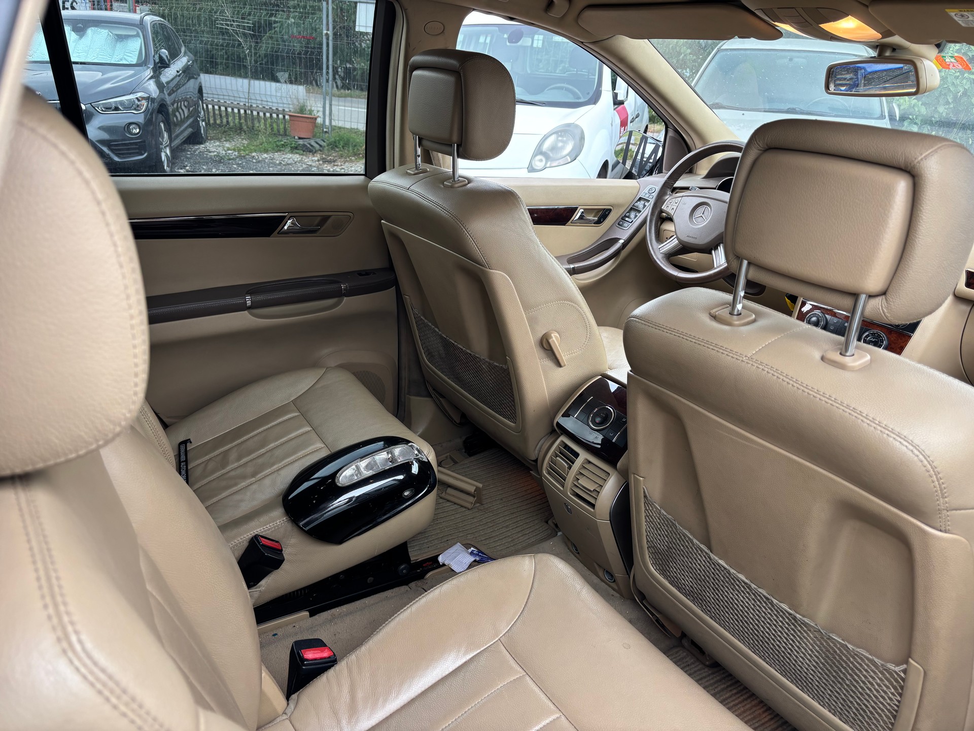 MERCEDES-BENZ CDI 4 Matic-image-8