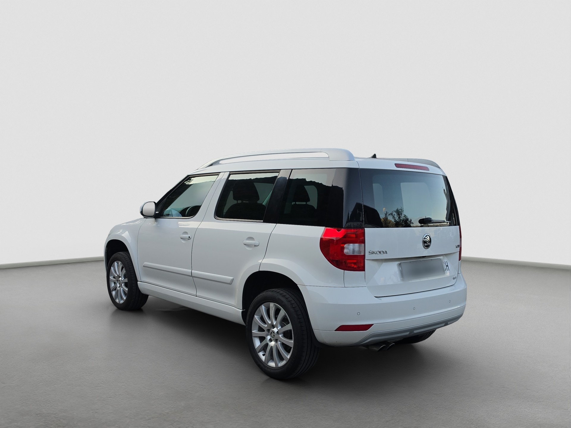 SKODA Yeti 1.4 TSI Style 4x4 DSG-showroom-element-2