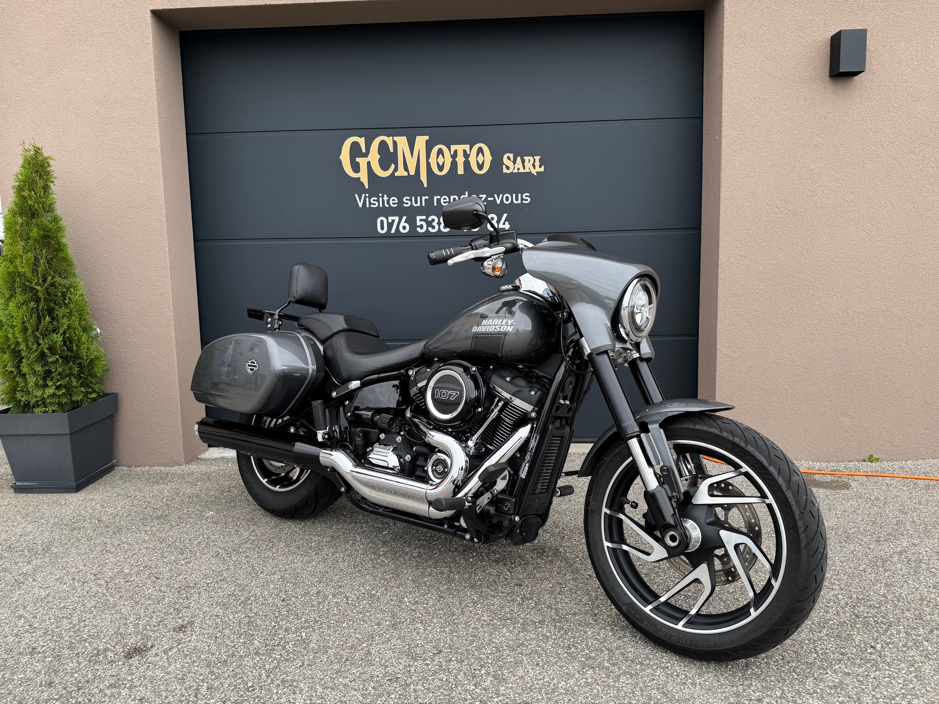HARLEY-DAVIDSON FLSB Sport Glide 107 (35 kW Possible)-image-1
