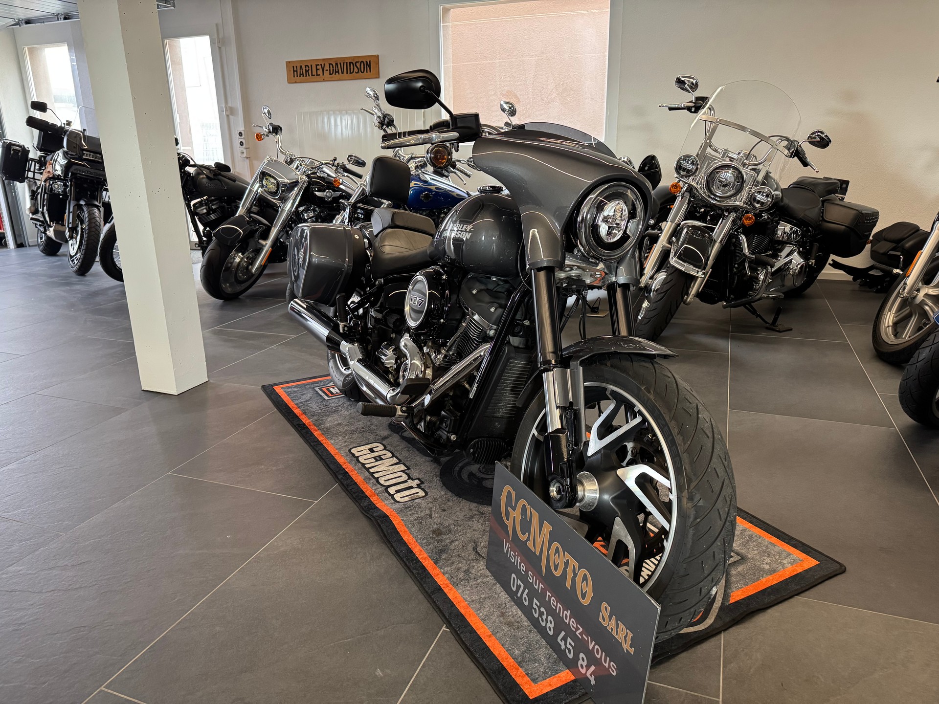 HARLEY-DAVIDSON FLSB Sport Glide 107 (35 kW Possible)-image-6