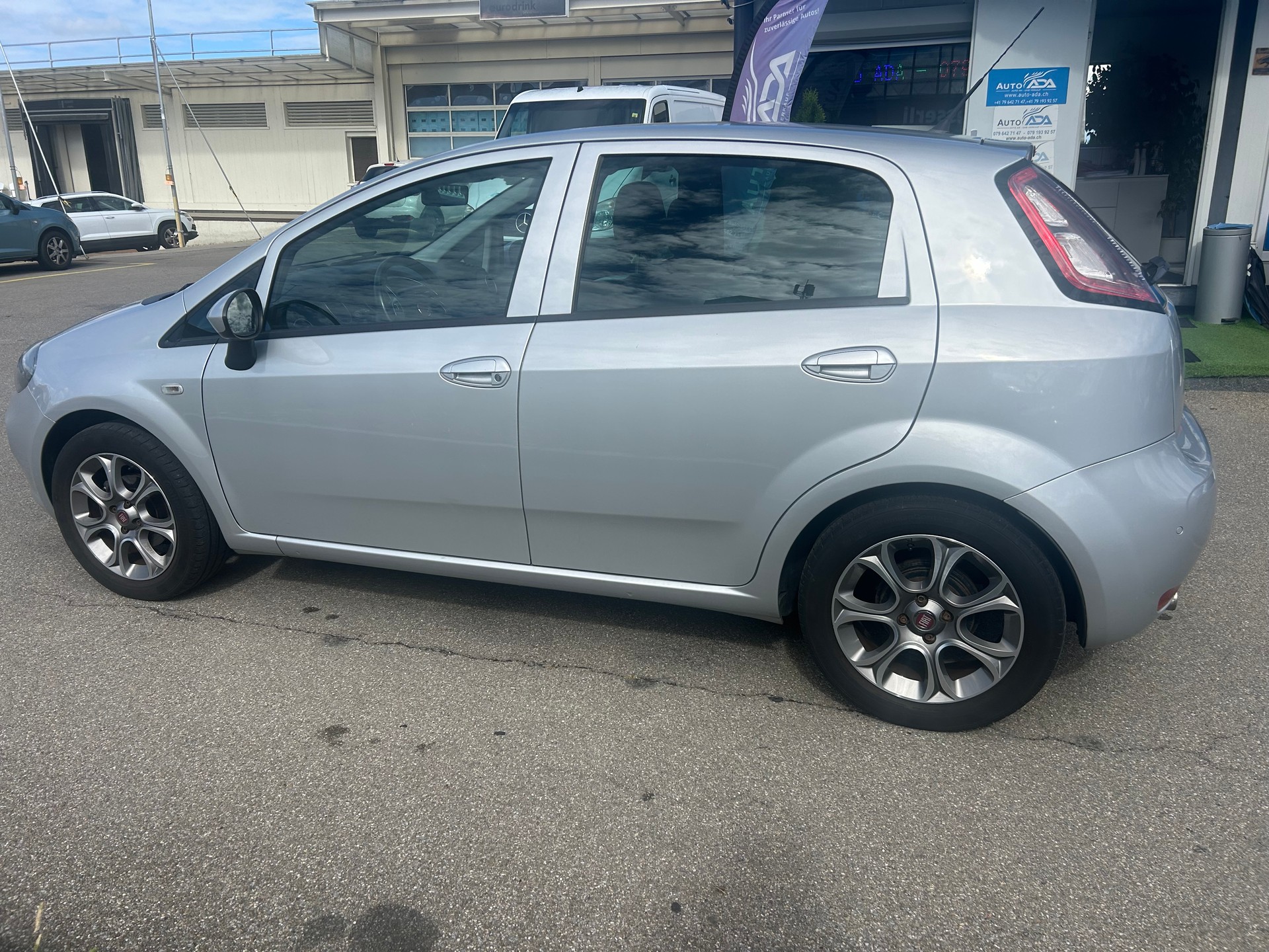 FIAT Punto 1.2 MyStyle-image-11