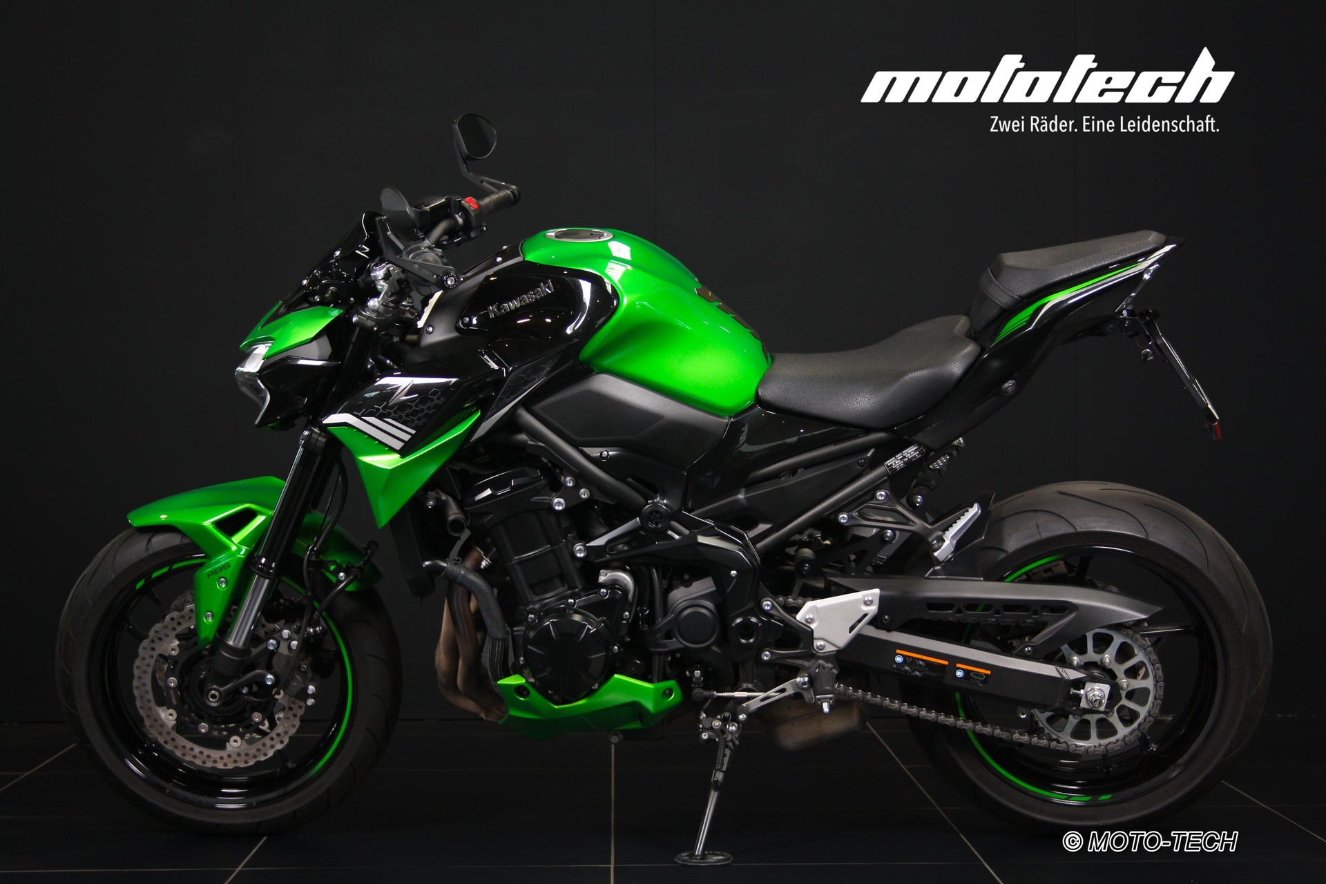 KAWASAKI Z 900-image-4
