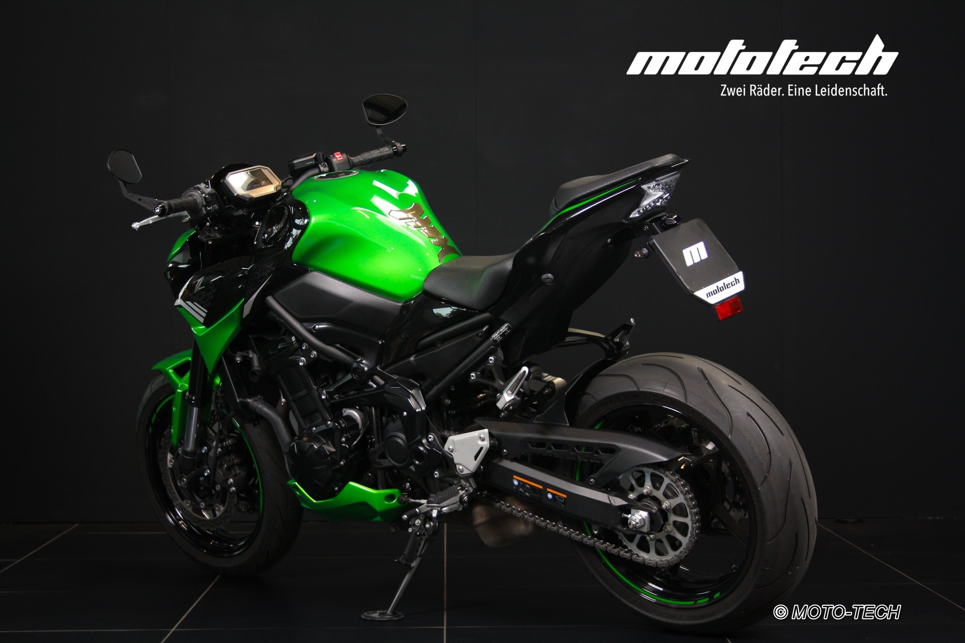 KAWASAKI Z 900-image-3