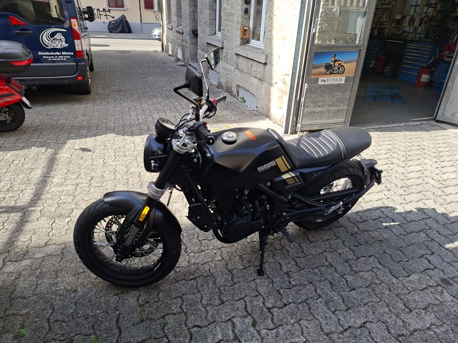 BRIXTON Crossfire 500-image-1
