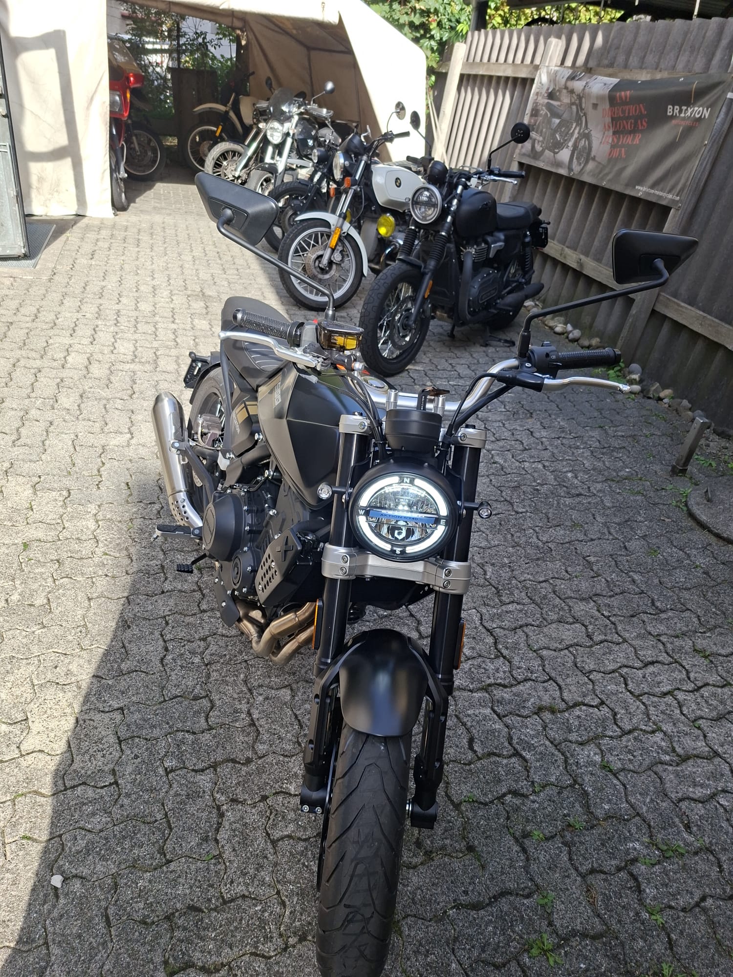 BRIXTON Crossfire 500-image-2