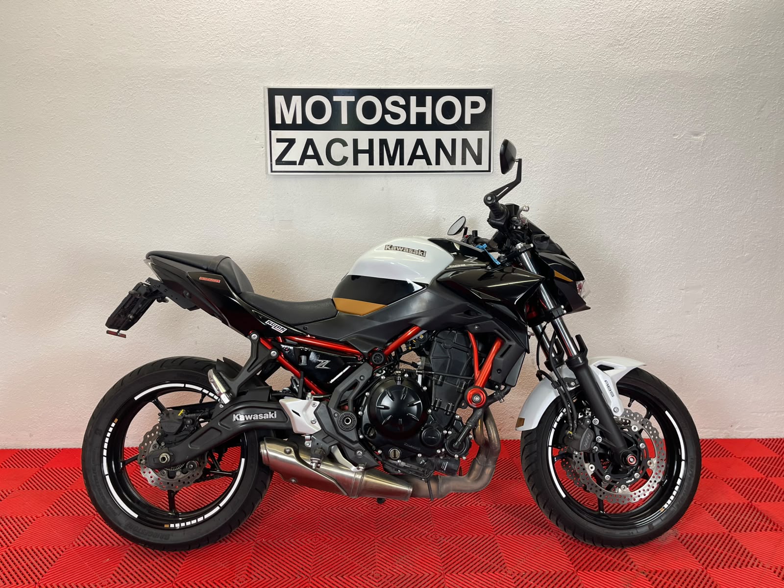 KAWASAKI Z 650 ABS (35kW)-image-0