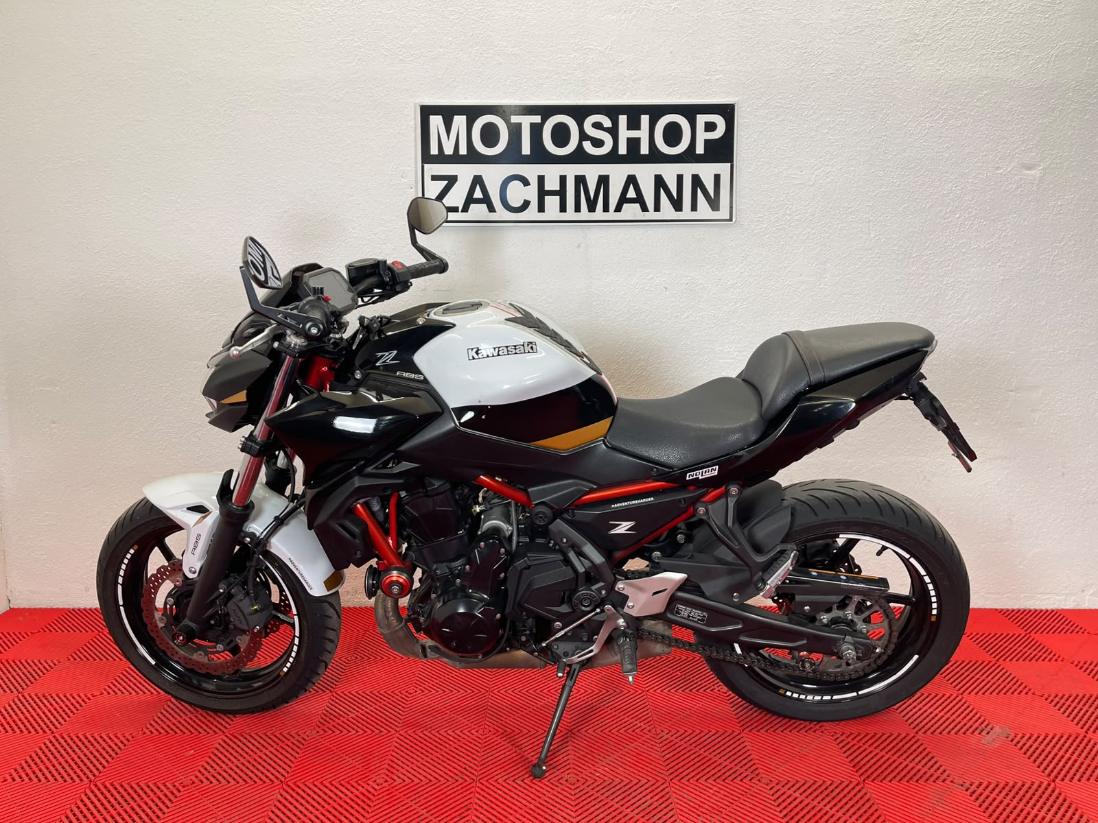 KAWASAKI Z 650 ABS (35kW)-image-3
