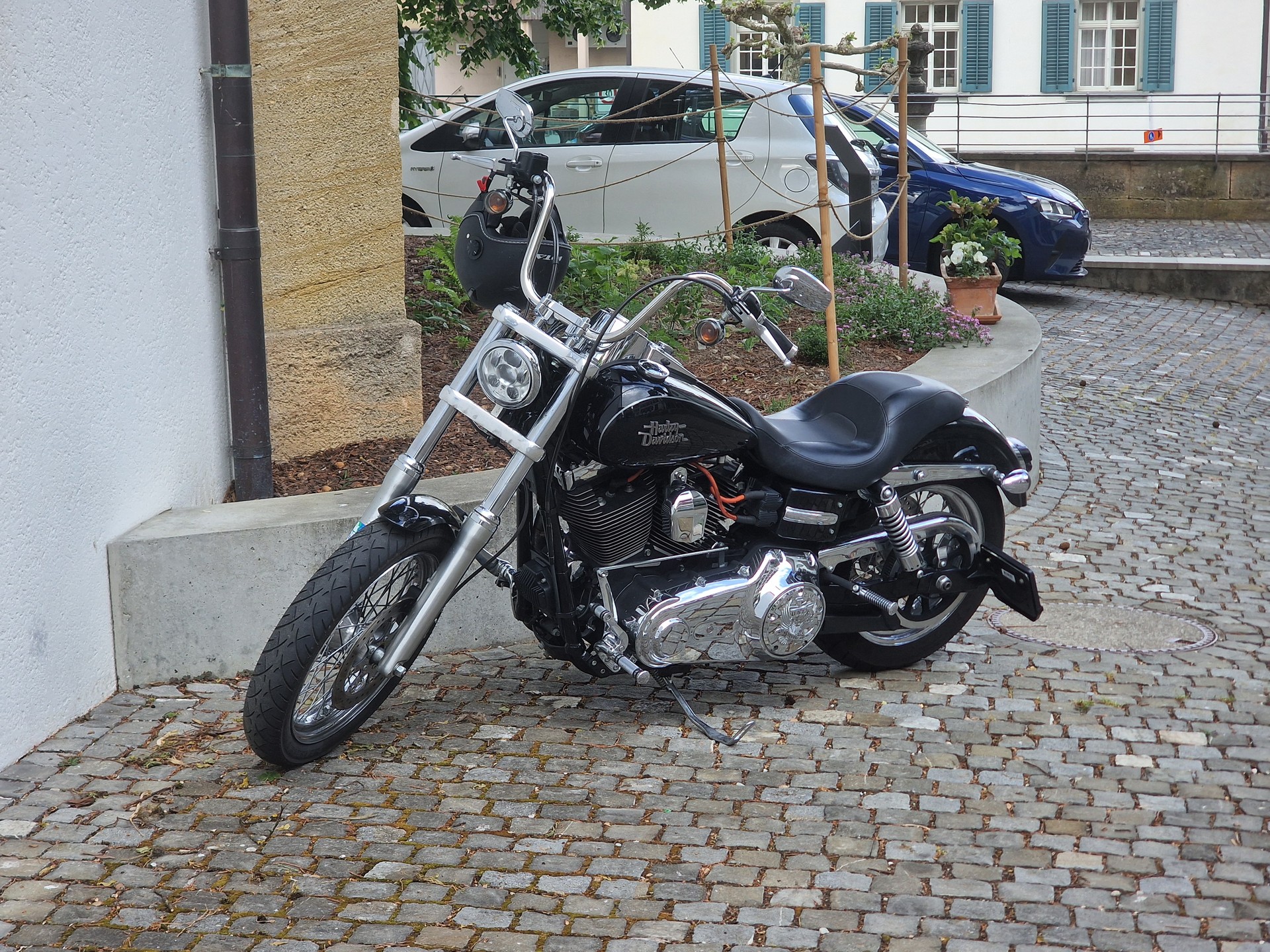 HARLEY-DAVIDSON Super Glide-image-0