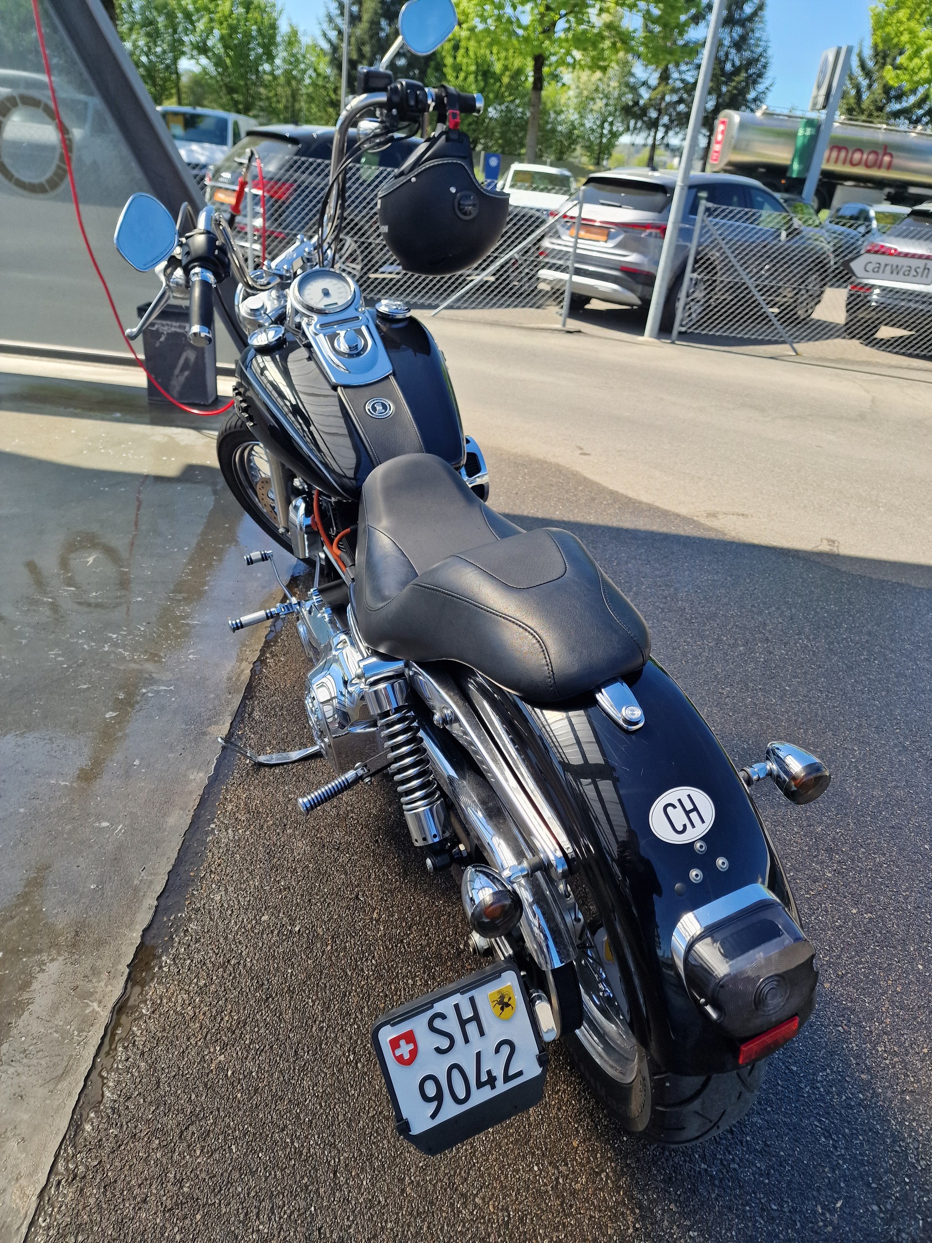 HARLEY-DAVIDSON Super Glide-image-2