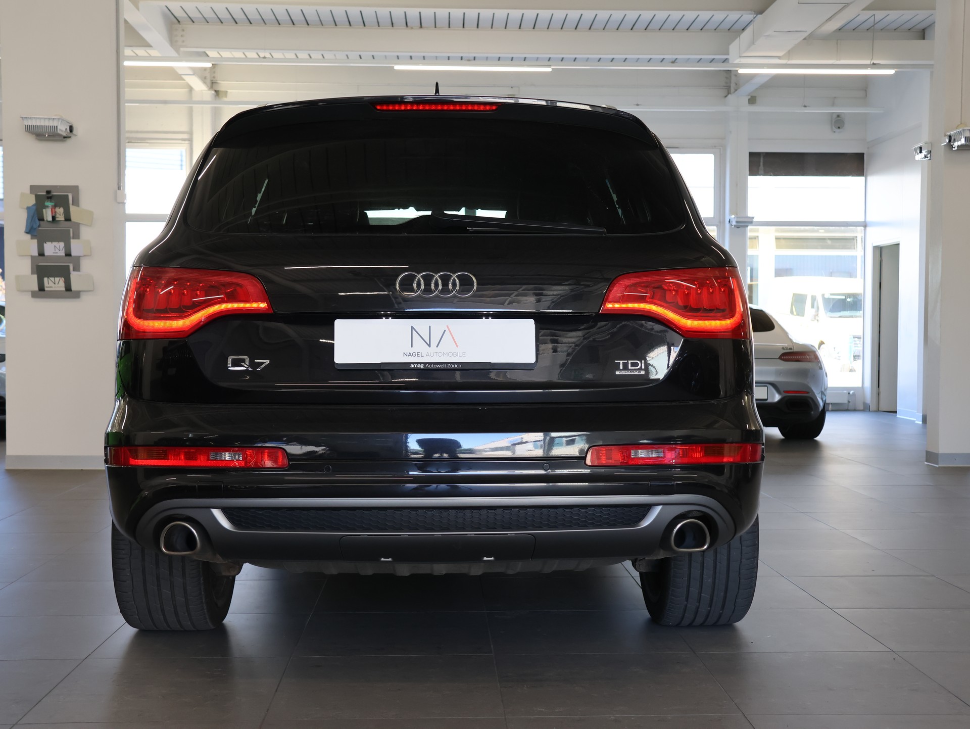 AUDI Q7 3.0 TDI quattro tiptronic-image-4