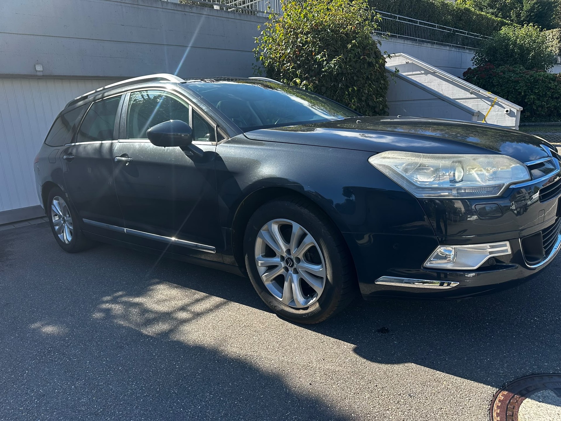 CITROEN C5 Tourer 2.7 HDi V6 Dynamique+ Automatic-image-1