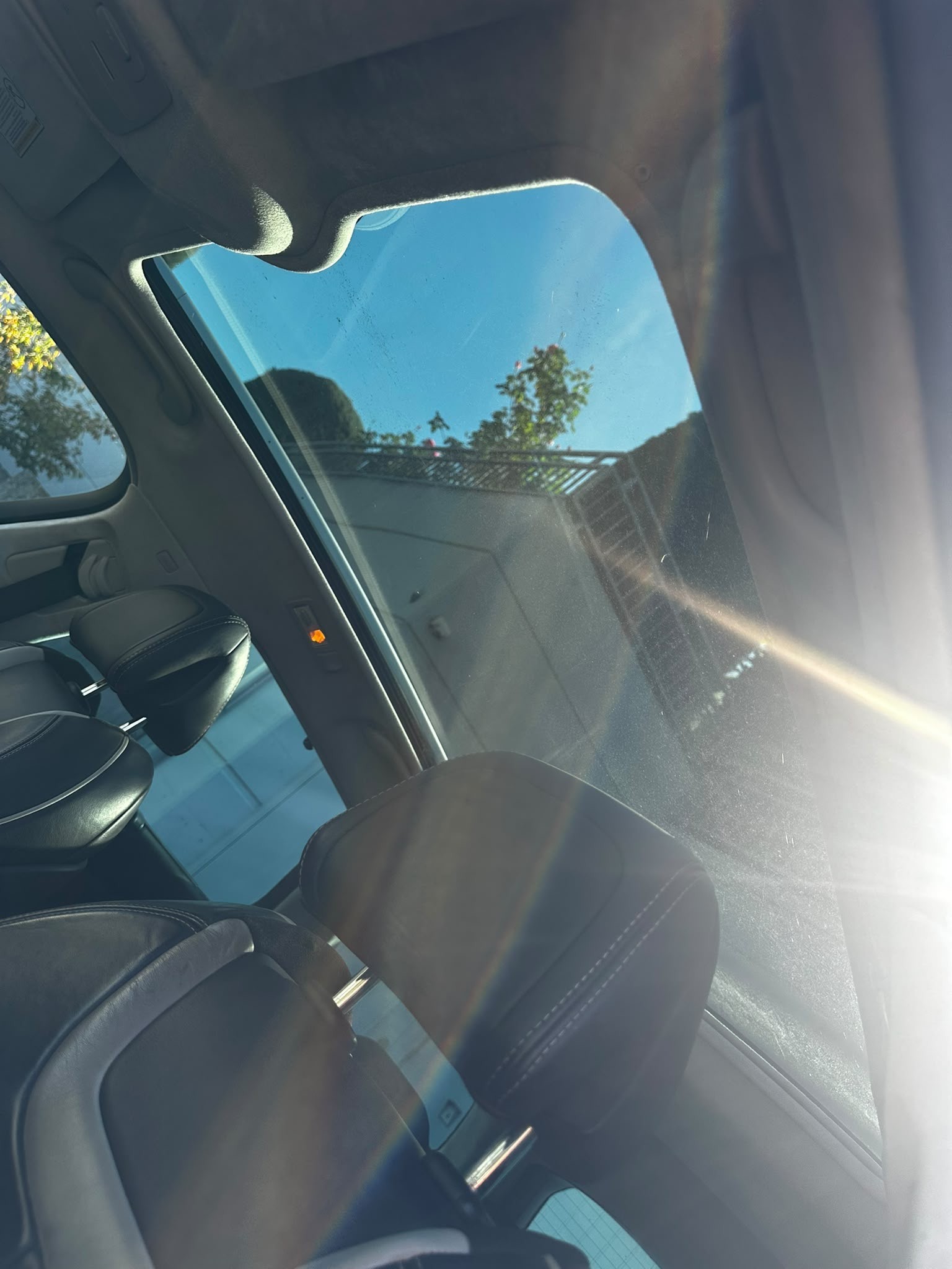 CITROEN C5 Tourer 2.7 HDi V6 Dynamique+ Automatic-image-7