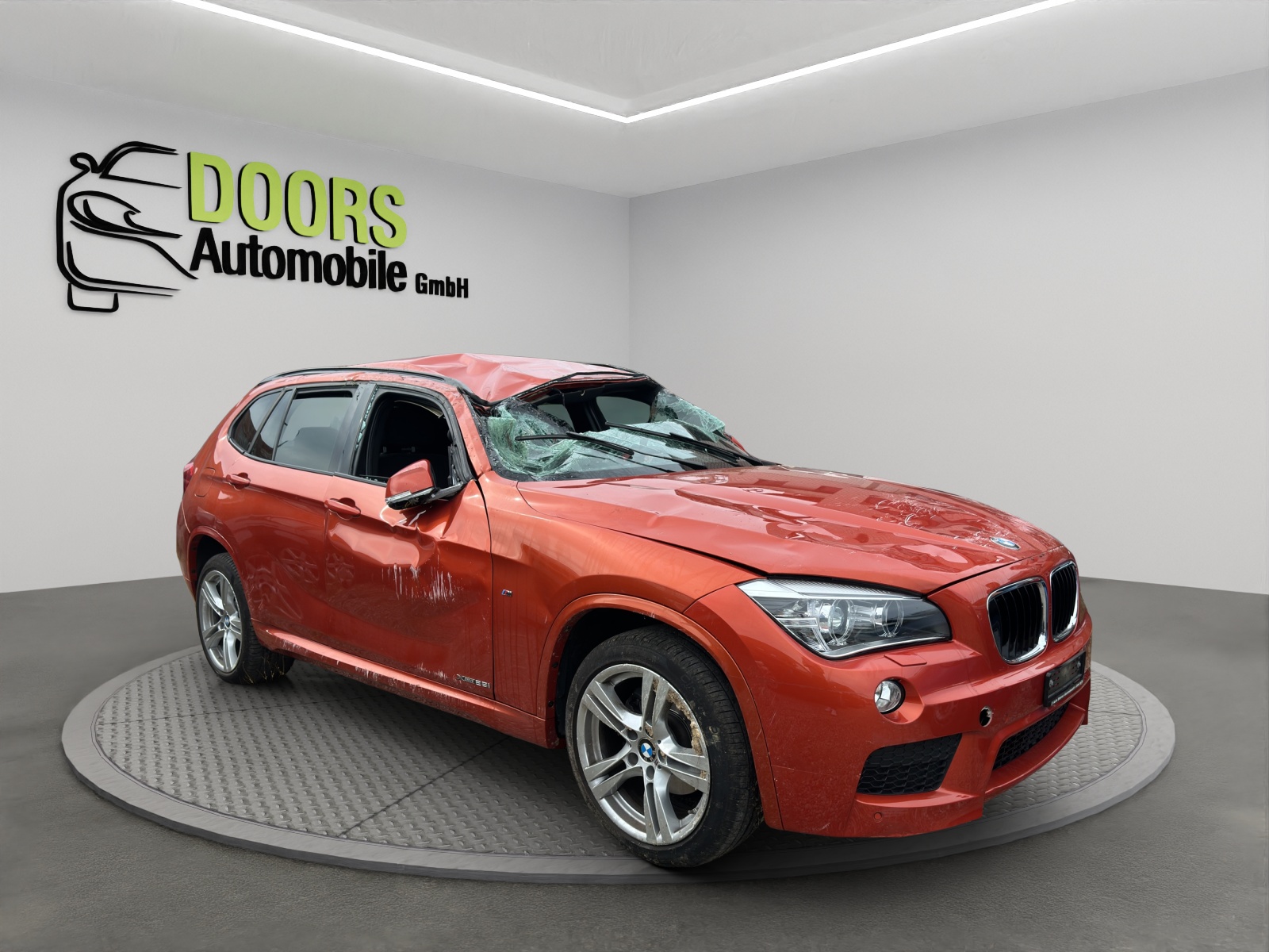 BMW X1 xDrive 28i Sport Line Steptronic-showroom-element-2