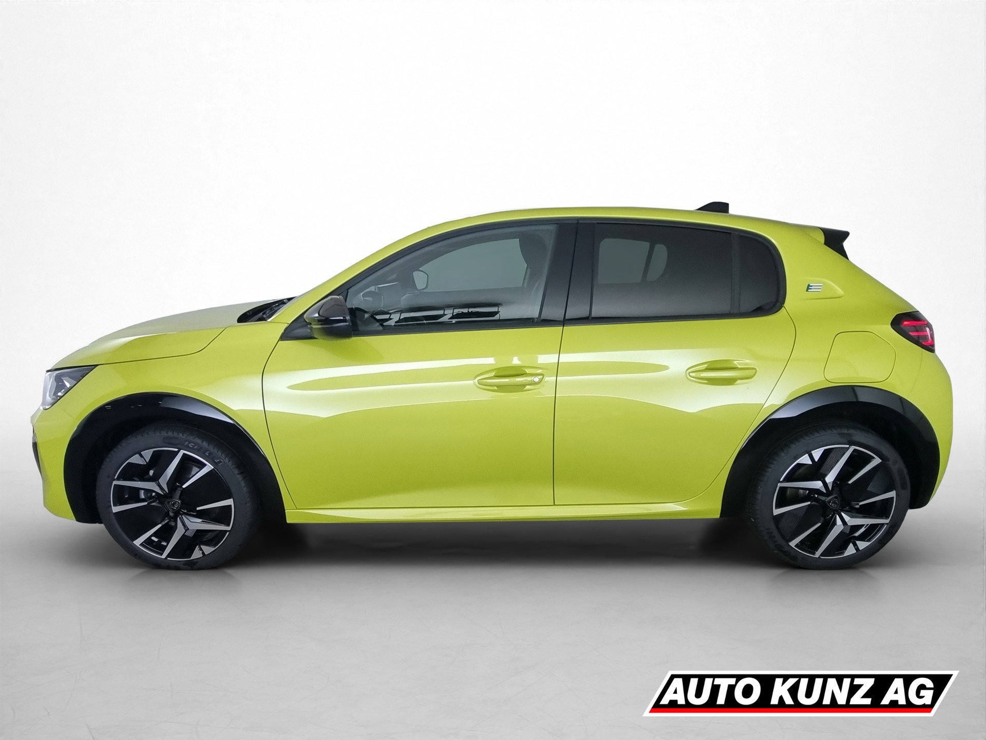 PEUGEOT 208 54kWh e-GT-showroom-element-2