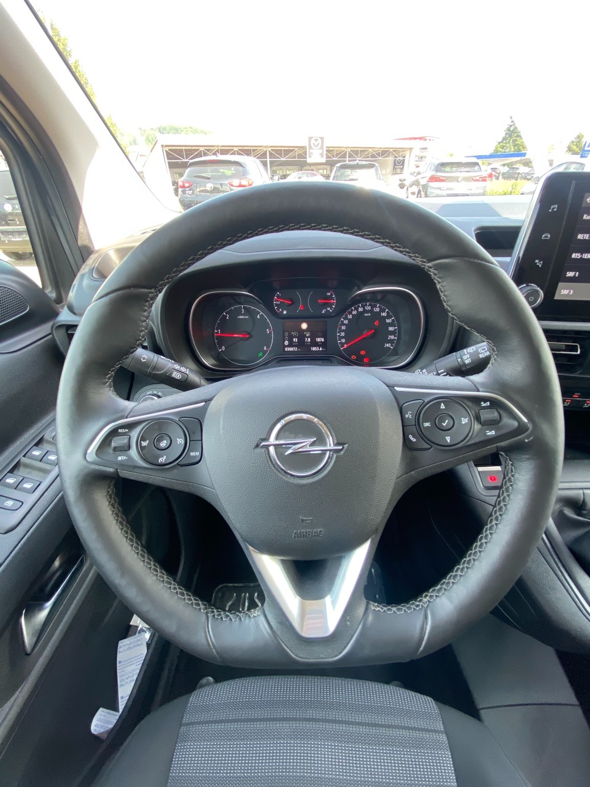 OPEL Combo Life 1.5 Enjoy-image-4