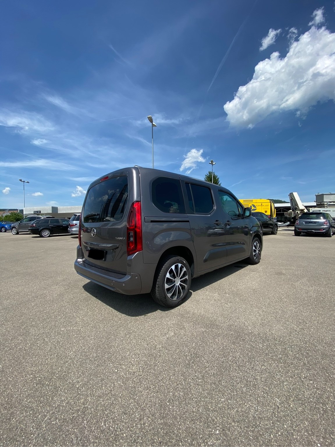 OPEL Combo Life 1.5 Enjoy-image-1