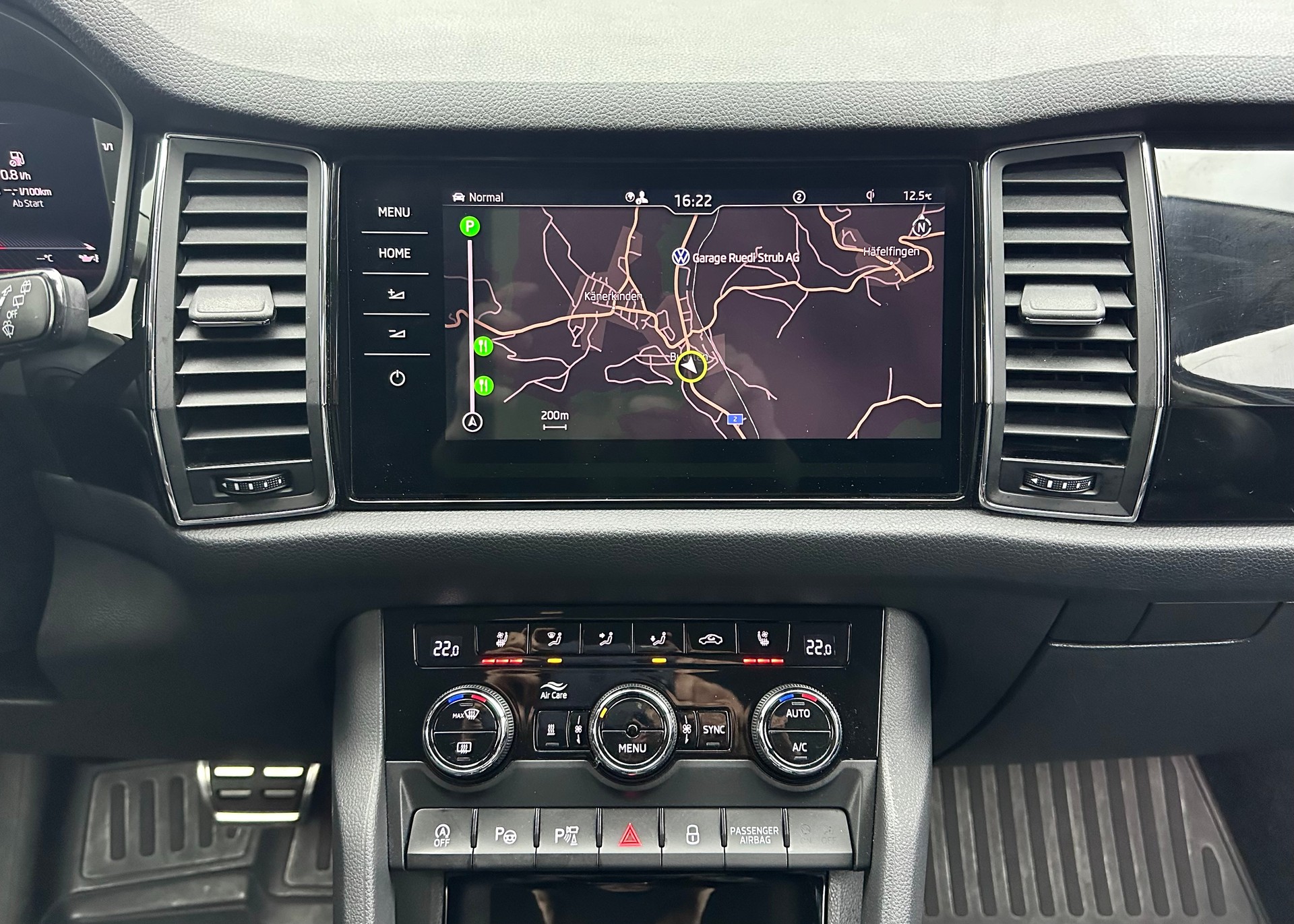 SKODA Kodiaq 2.0 TDI SCR L&K 4x4 DSG 7-Plätzer-image-11