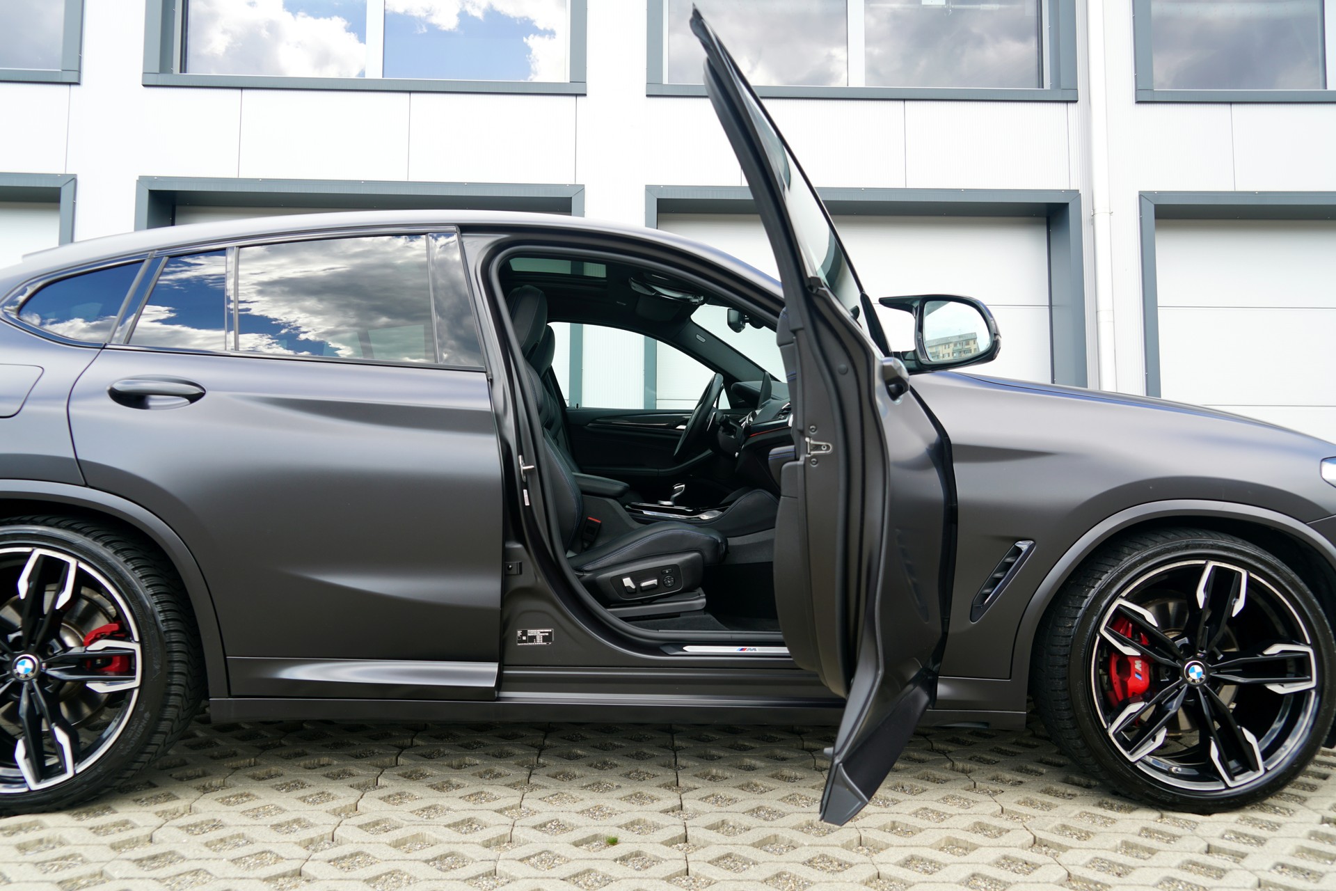 BMW X4 M40i 48V M Sport Edition Steptronic (CH)-image-10